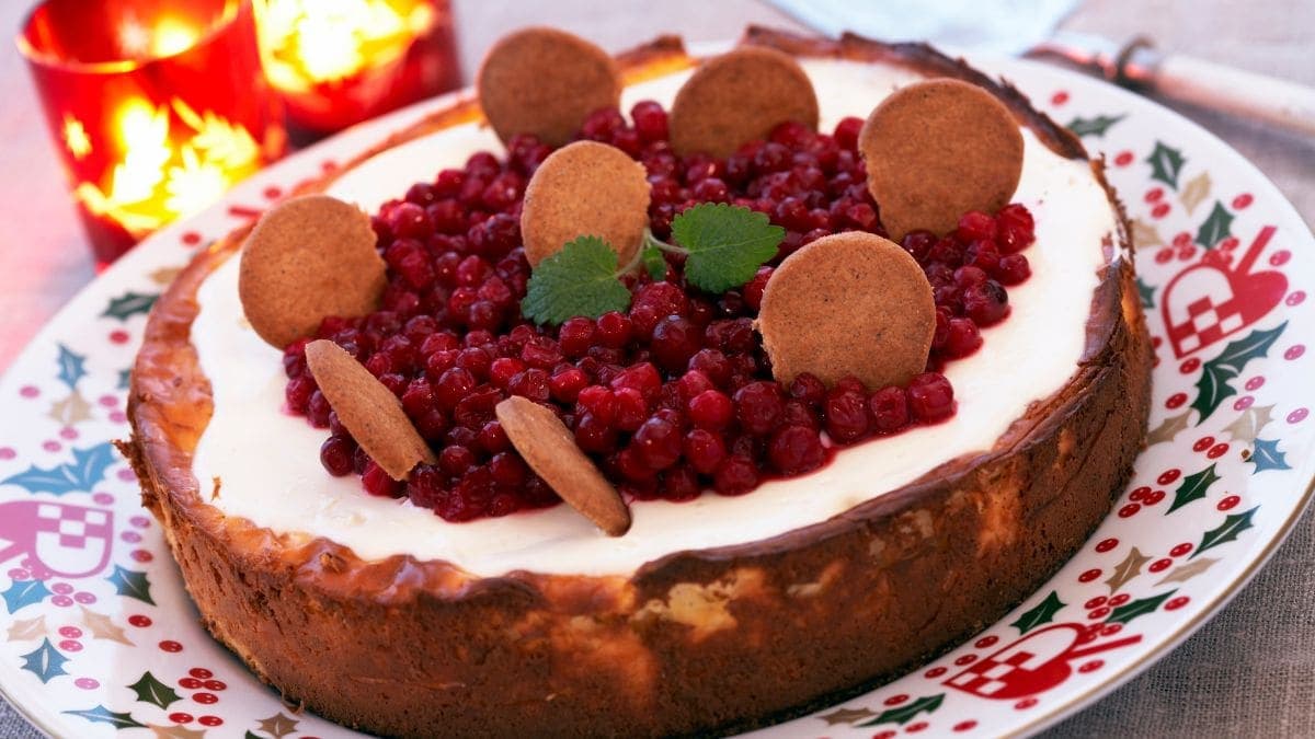 Ostekake med pepperkaker