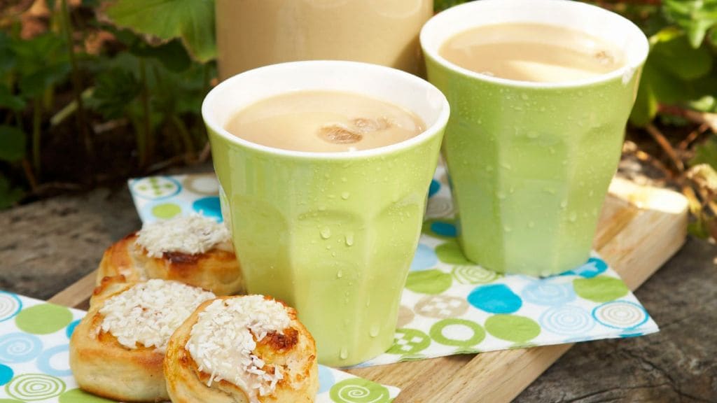 Hjemmelaget Iskaffe Og Iste Tine Kjokken