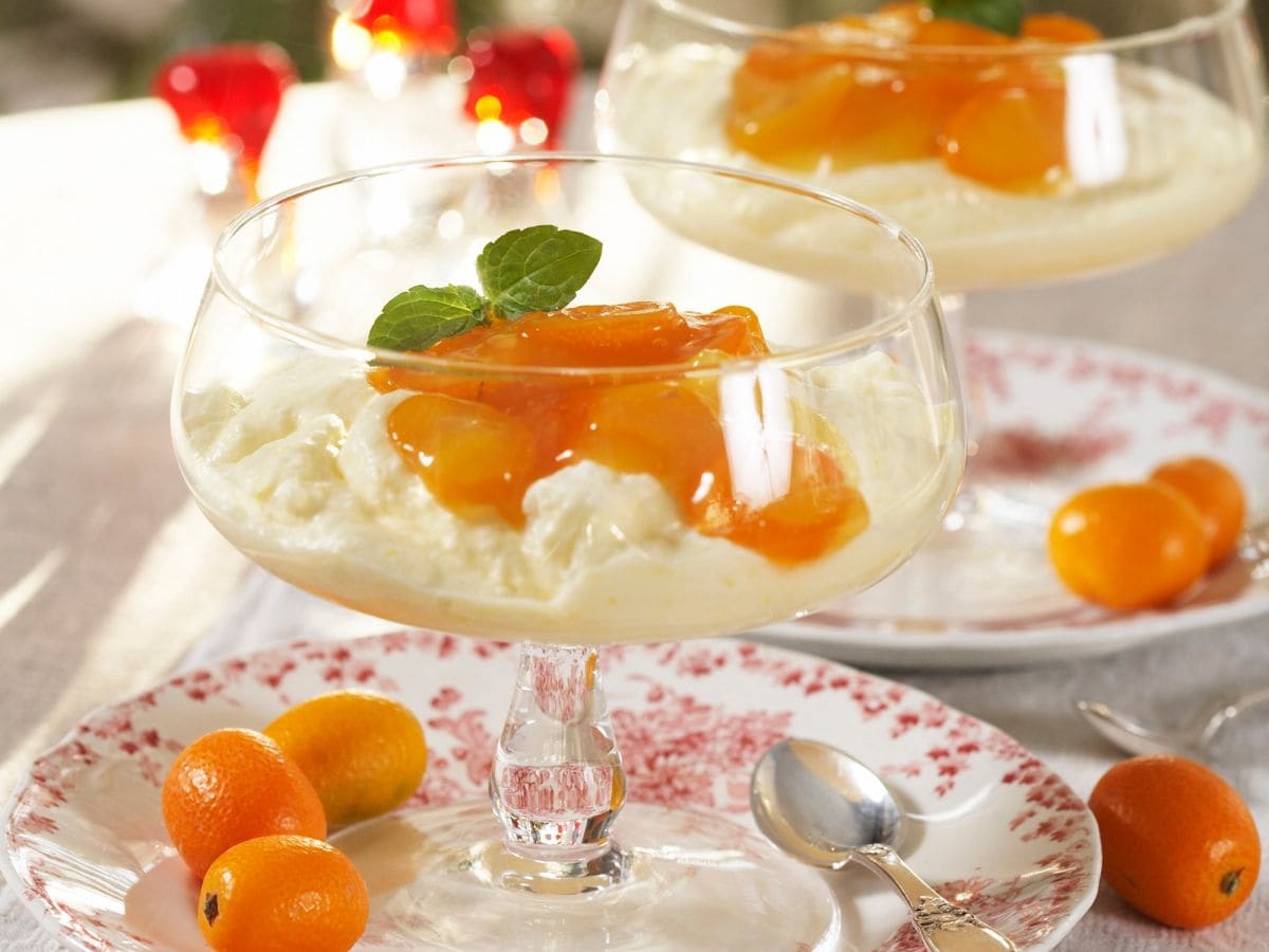 Sitronmousse med kumkvatkompott