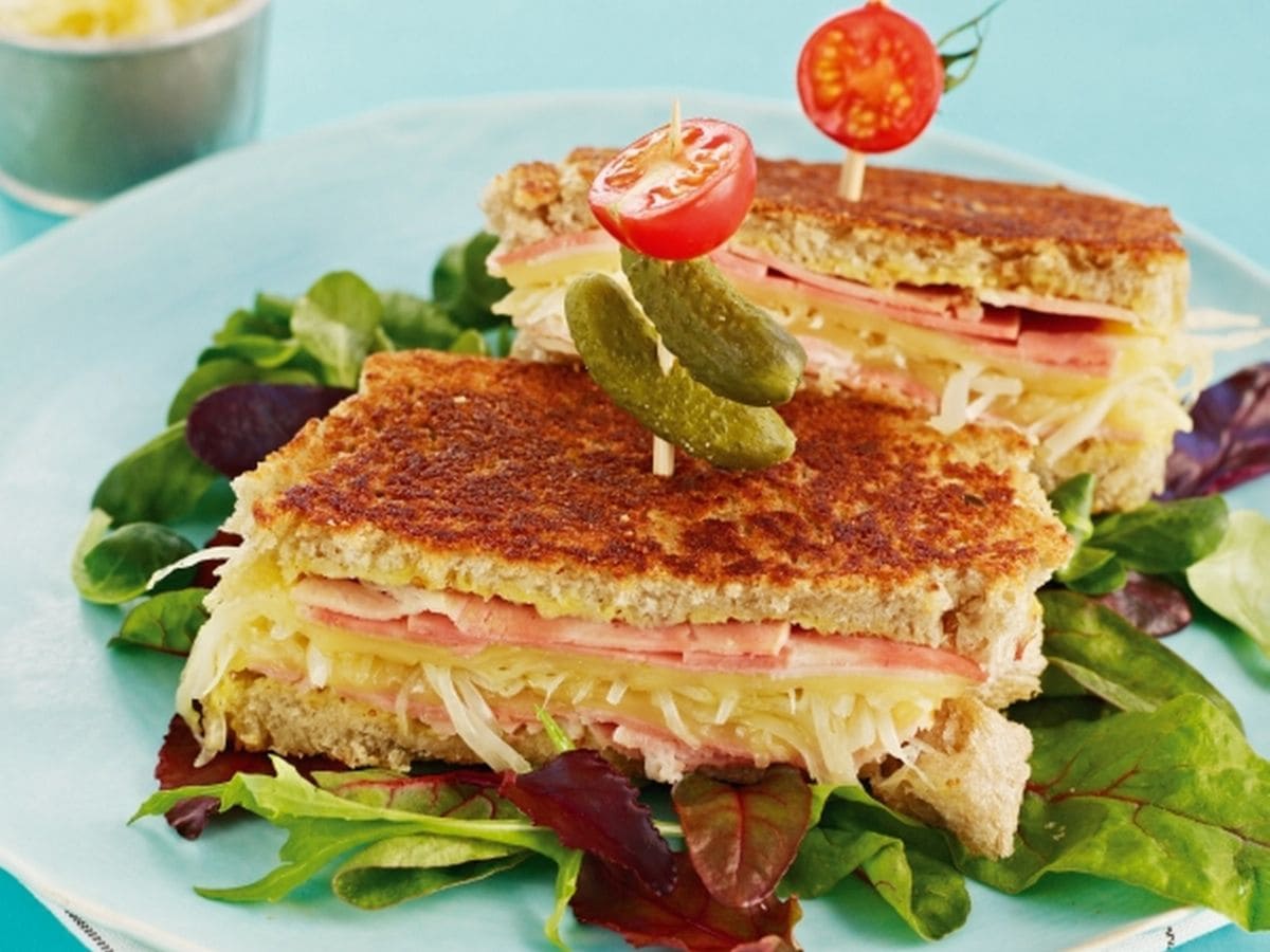 I love NY-sandwich