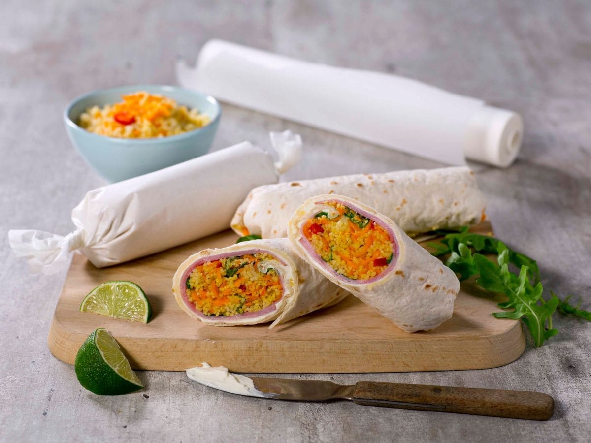 Wrap med kremost, skinke og couscous