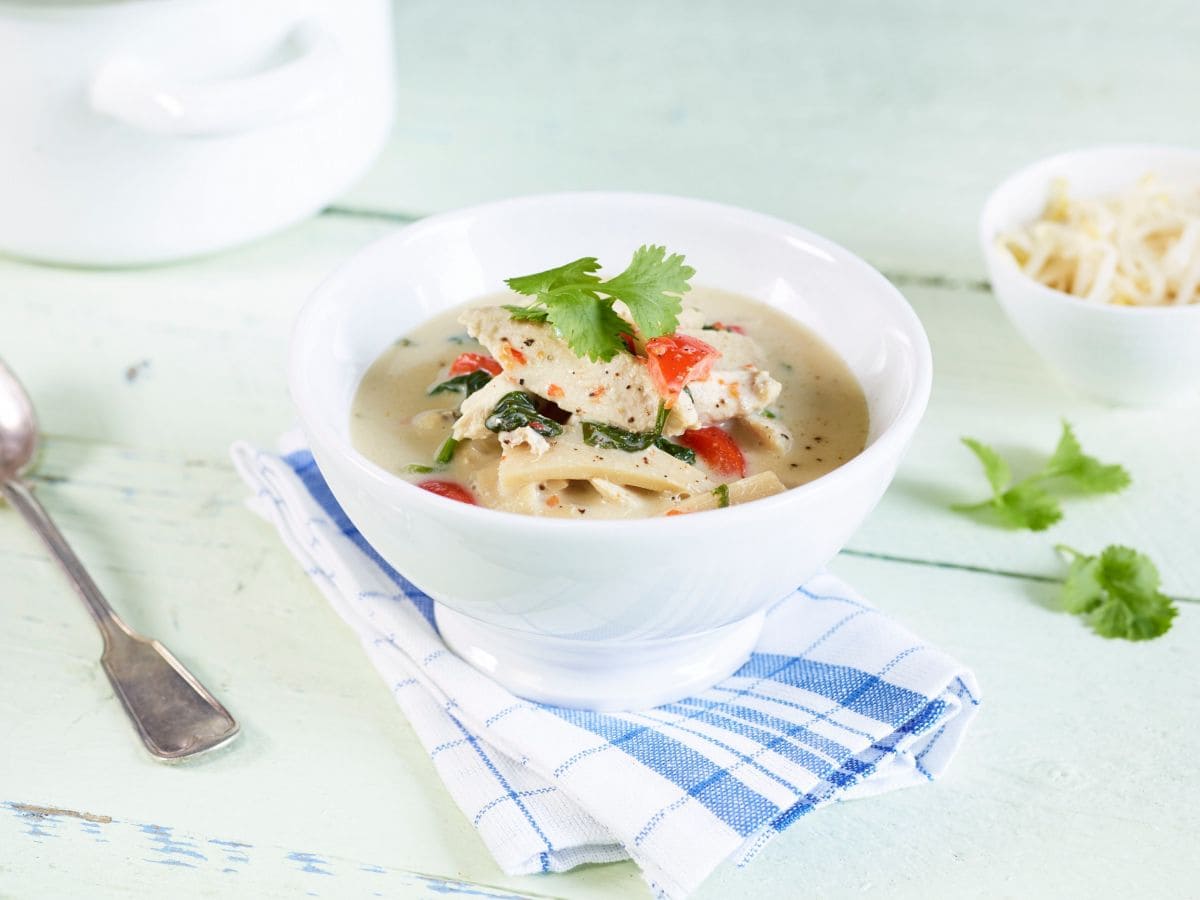 Kyllingsuppe med kokosmelk