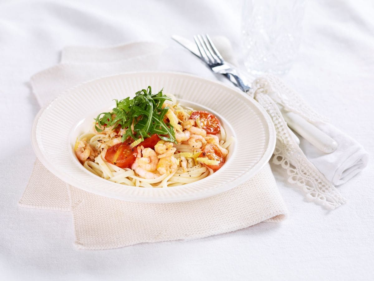 Pasta med reker og ruccola