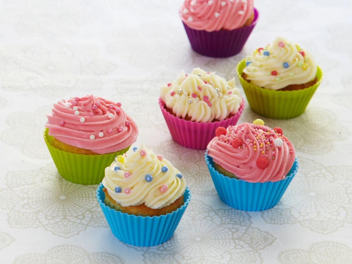 Cupcakes med kremosttopping