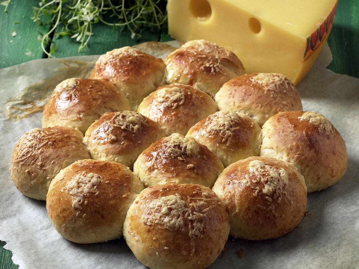 Brytebrød med Jarlsberg® og sesam