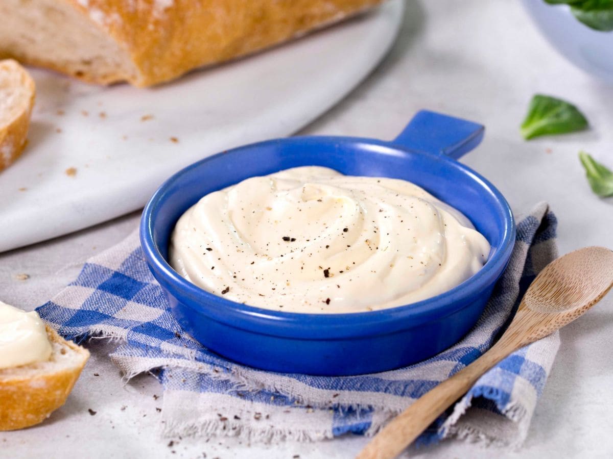 Enkel aioli