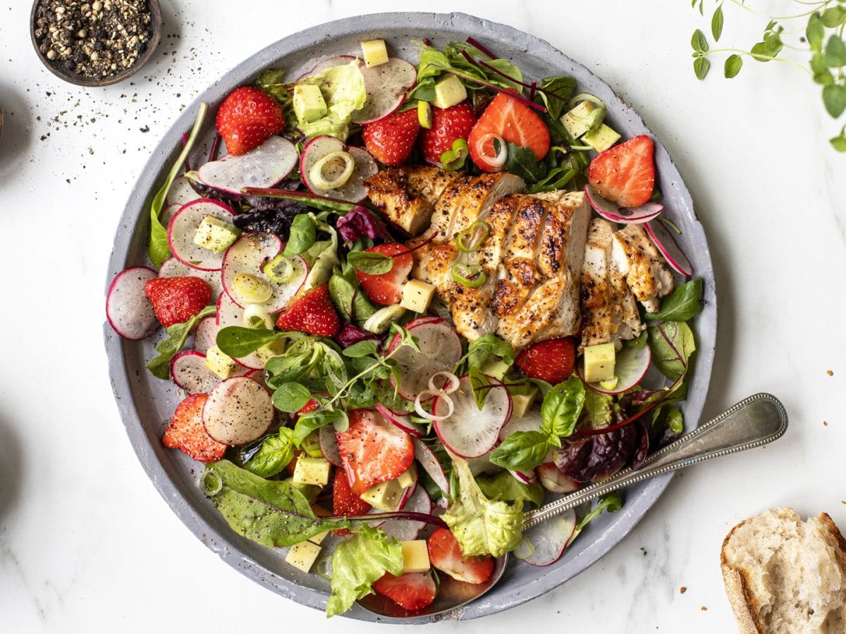 Frisk sommersalat