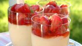 Dessert med basilikumjordbær
