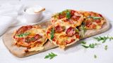 Pita-pizza med bacon