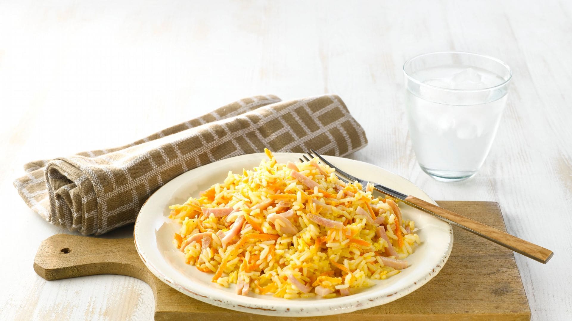 Ingredienser Til Stekt Ris Med Egg