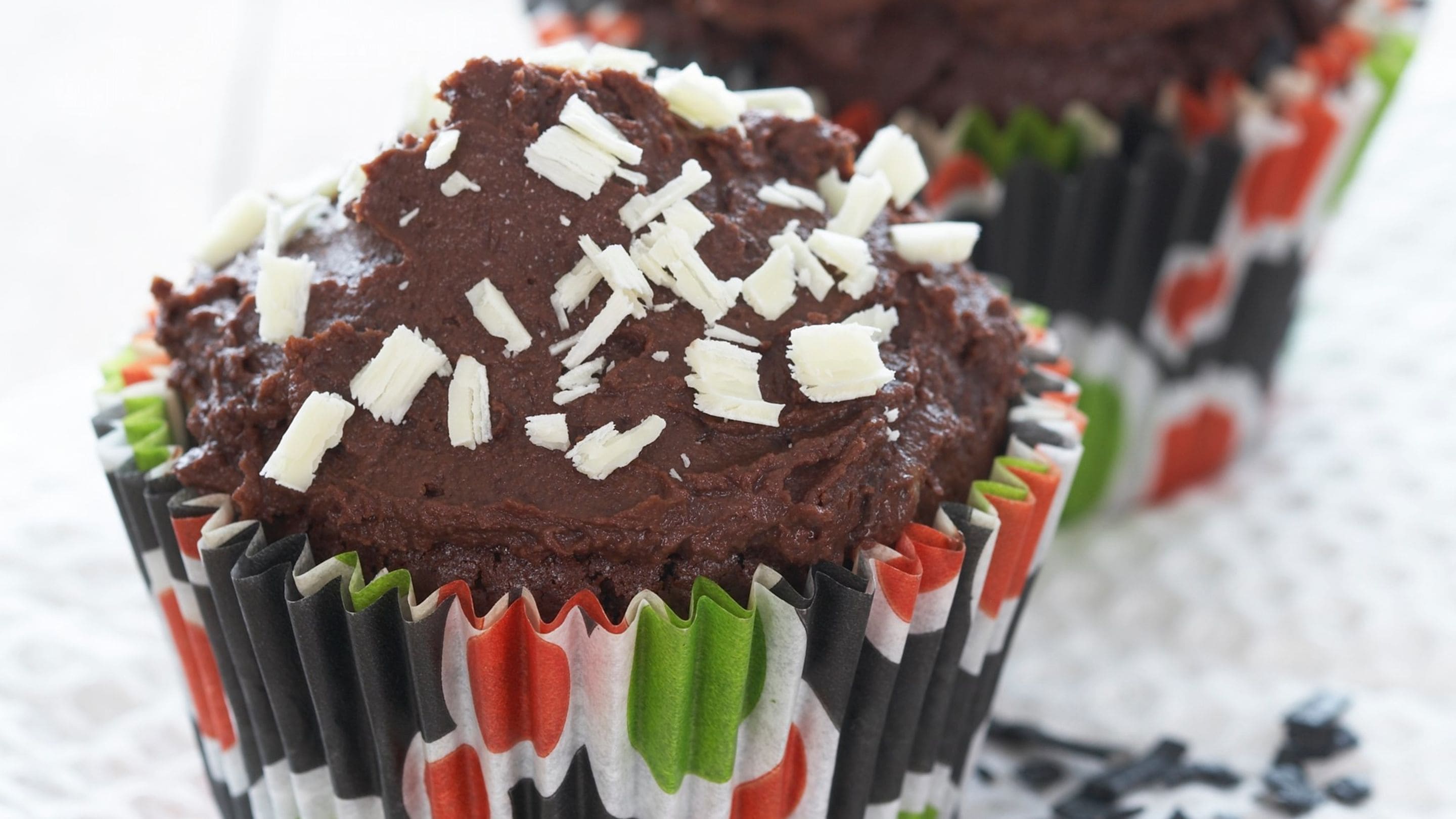 Sjokoladecupcakes med mokka- og sjokoladetopping