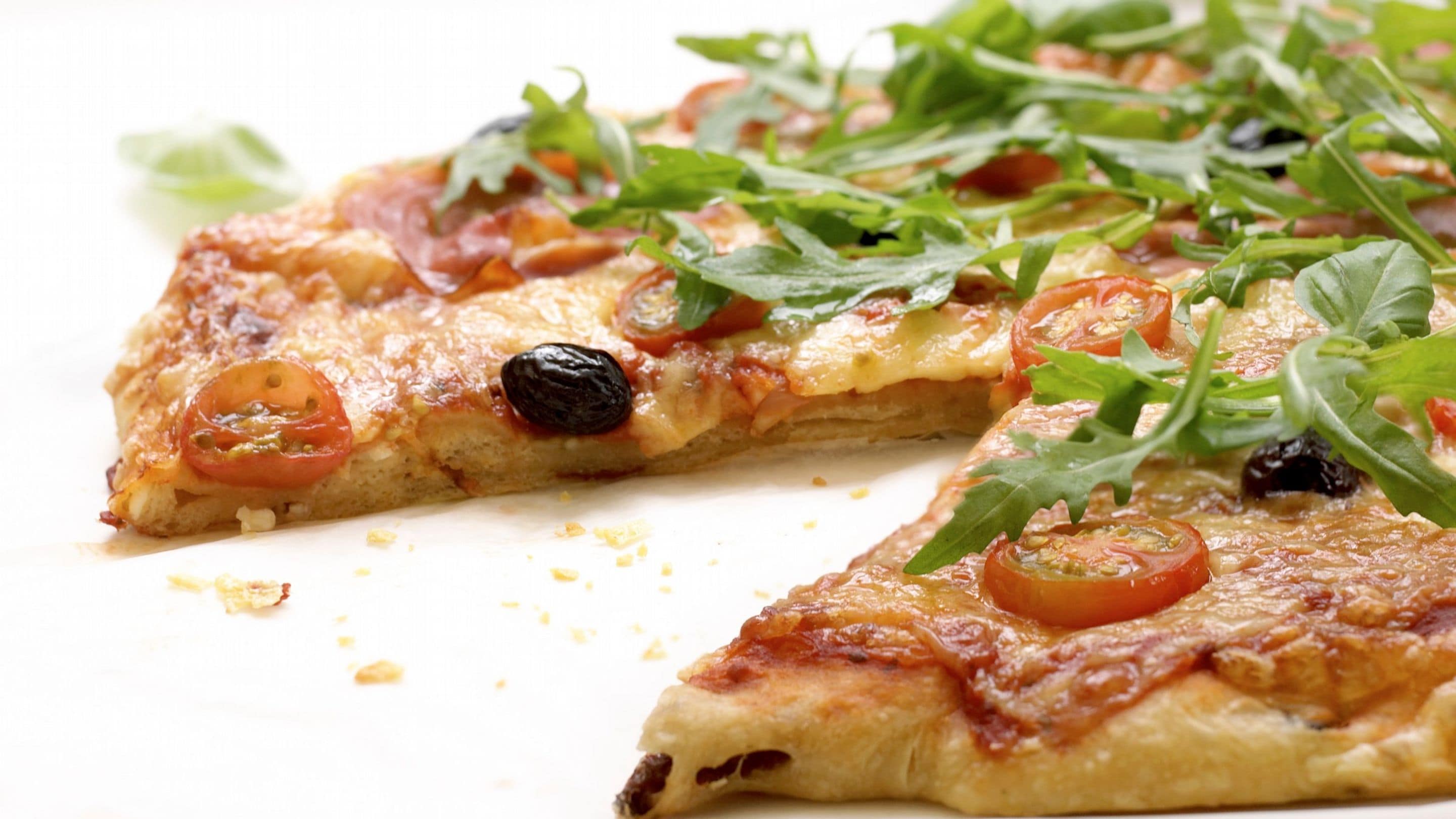 Hjemmelaget grov pizzabunn