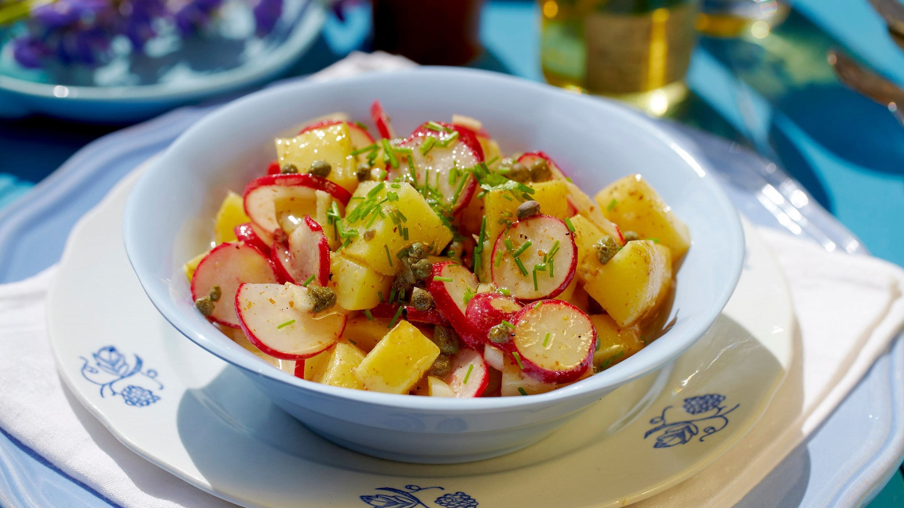 Potet- og reddiksalat