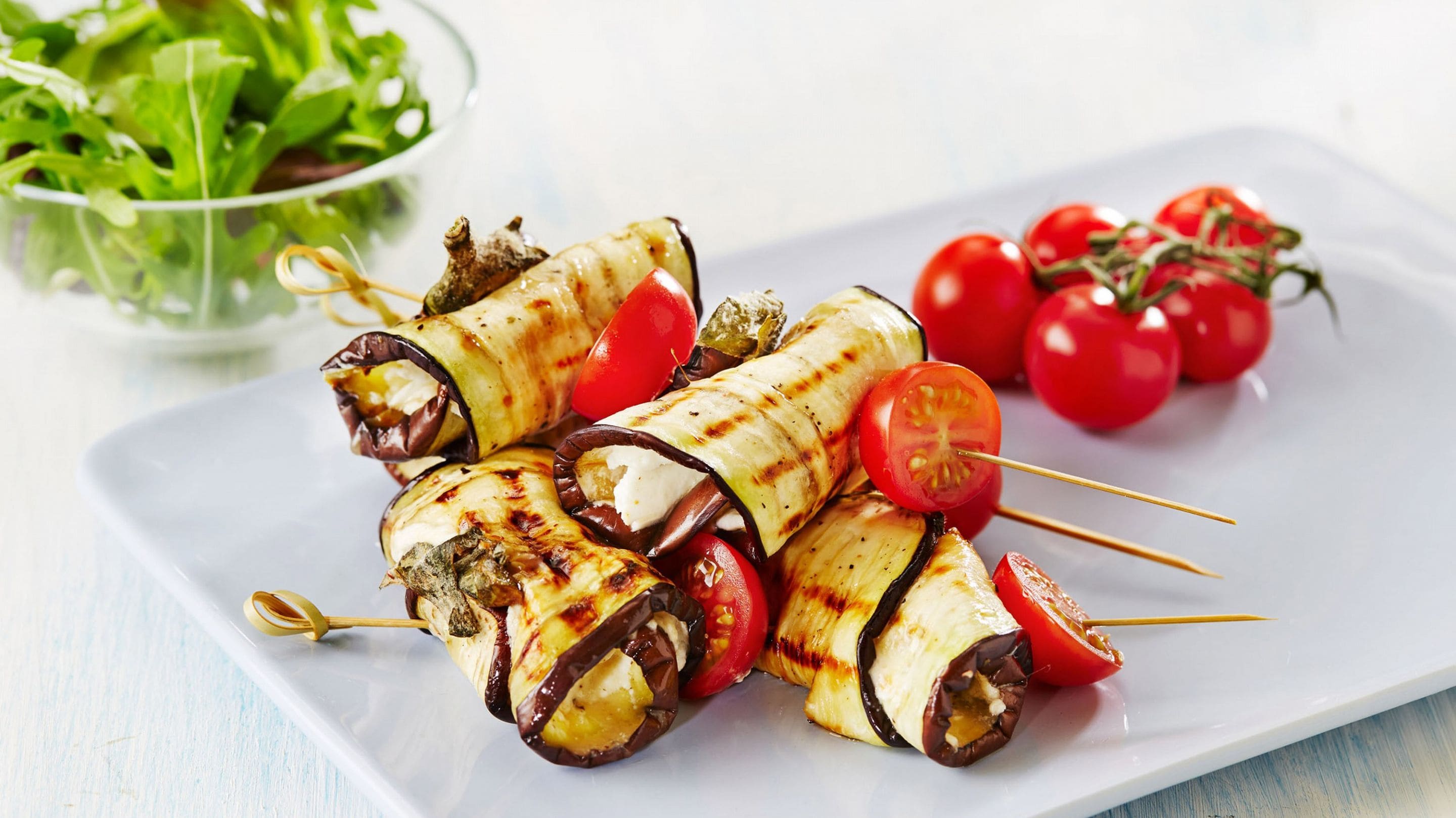 Grillet aubergine med chevre