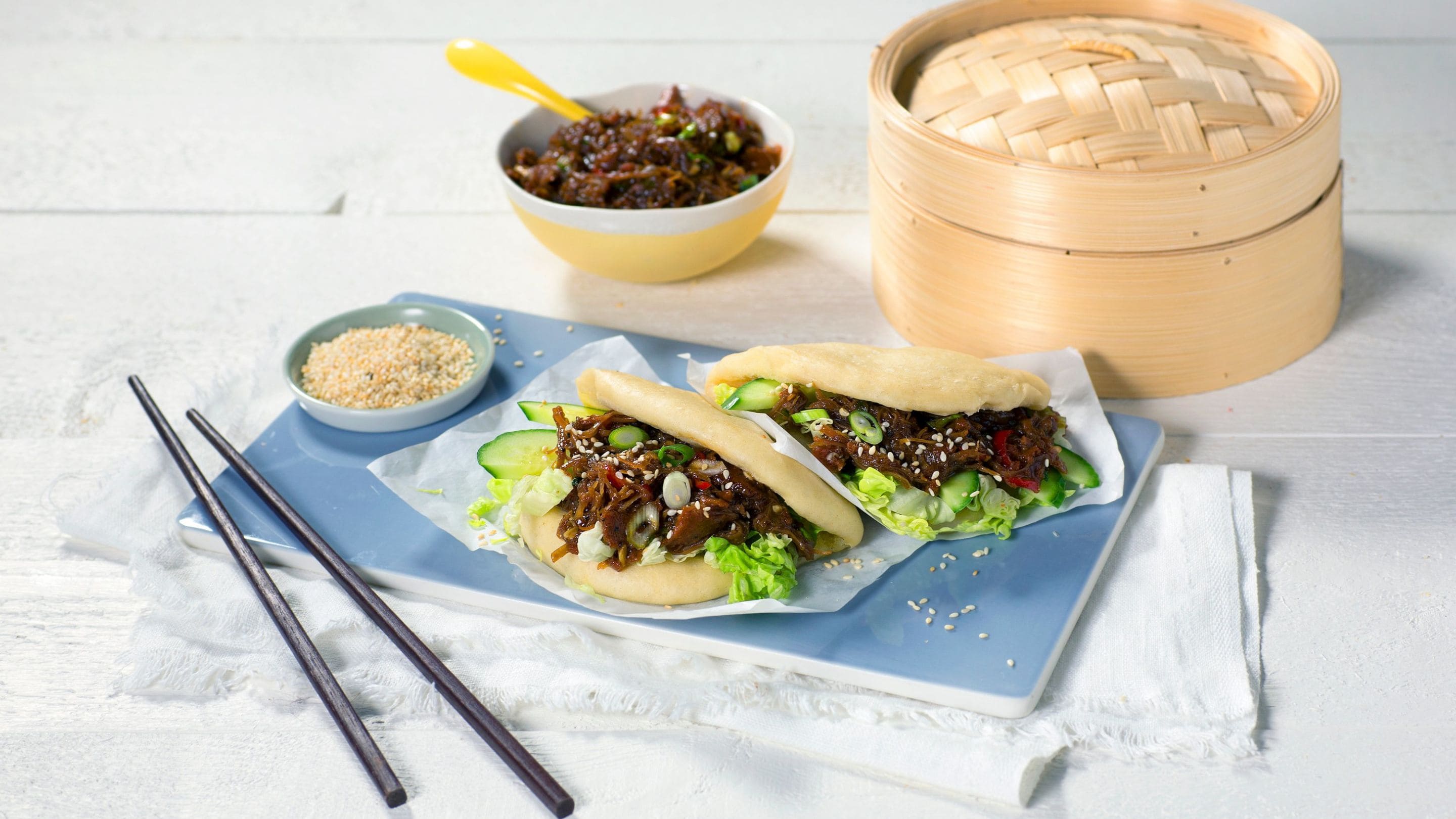 Steamed buns med hoisinkylling