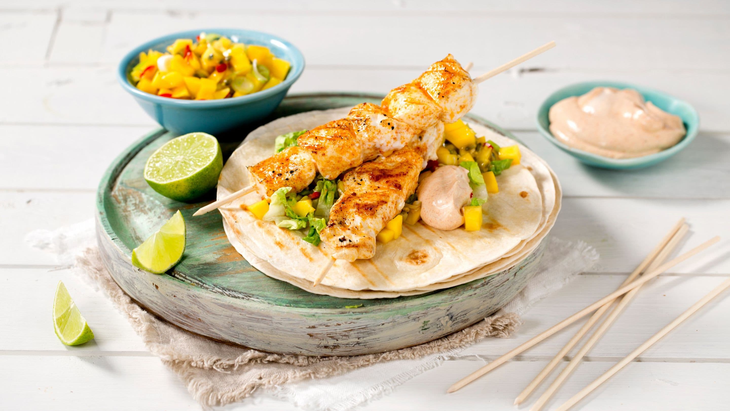 Grillet fisketaco med mangosalsa