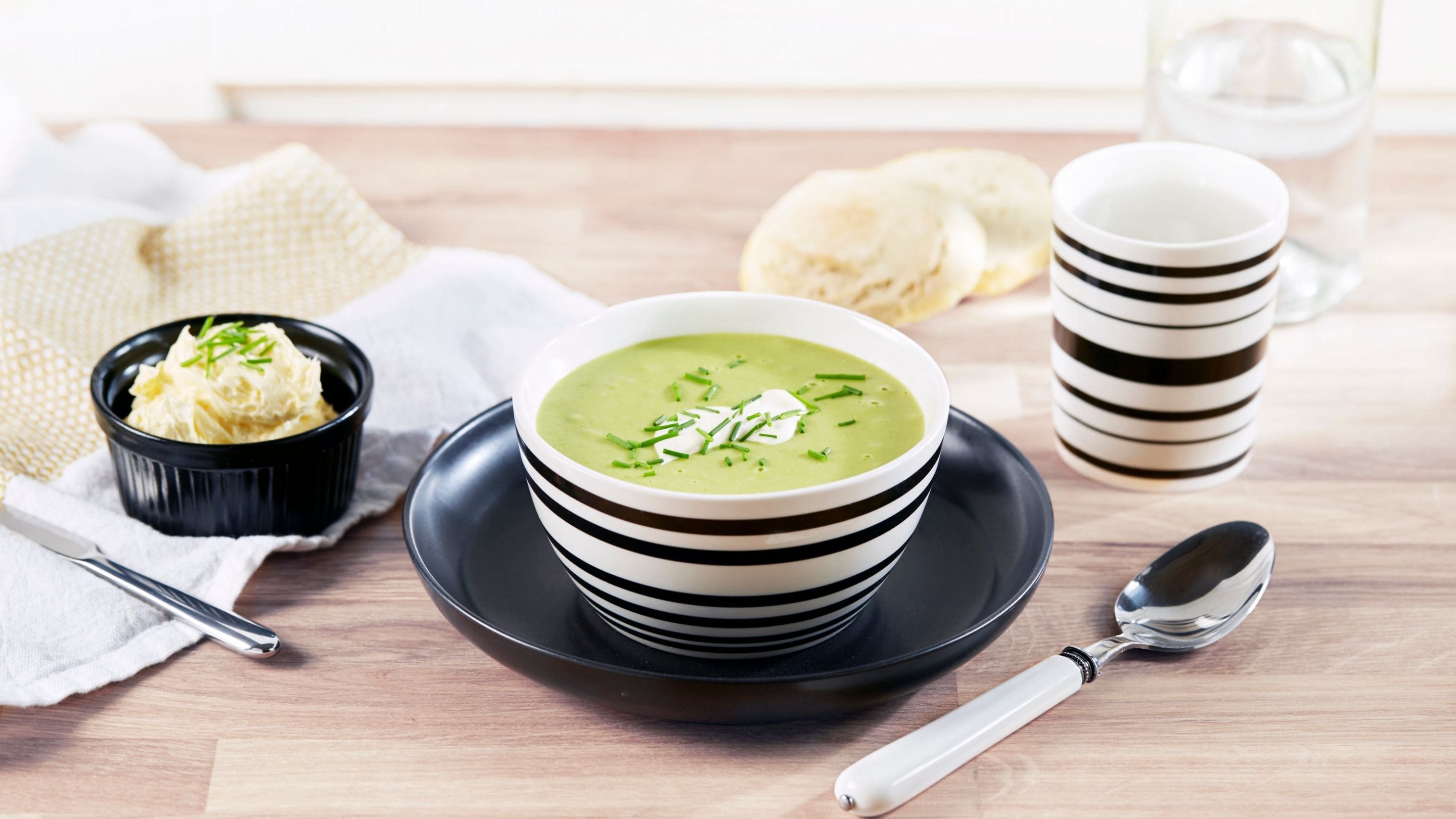 Vårgrønn suppe