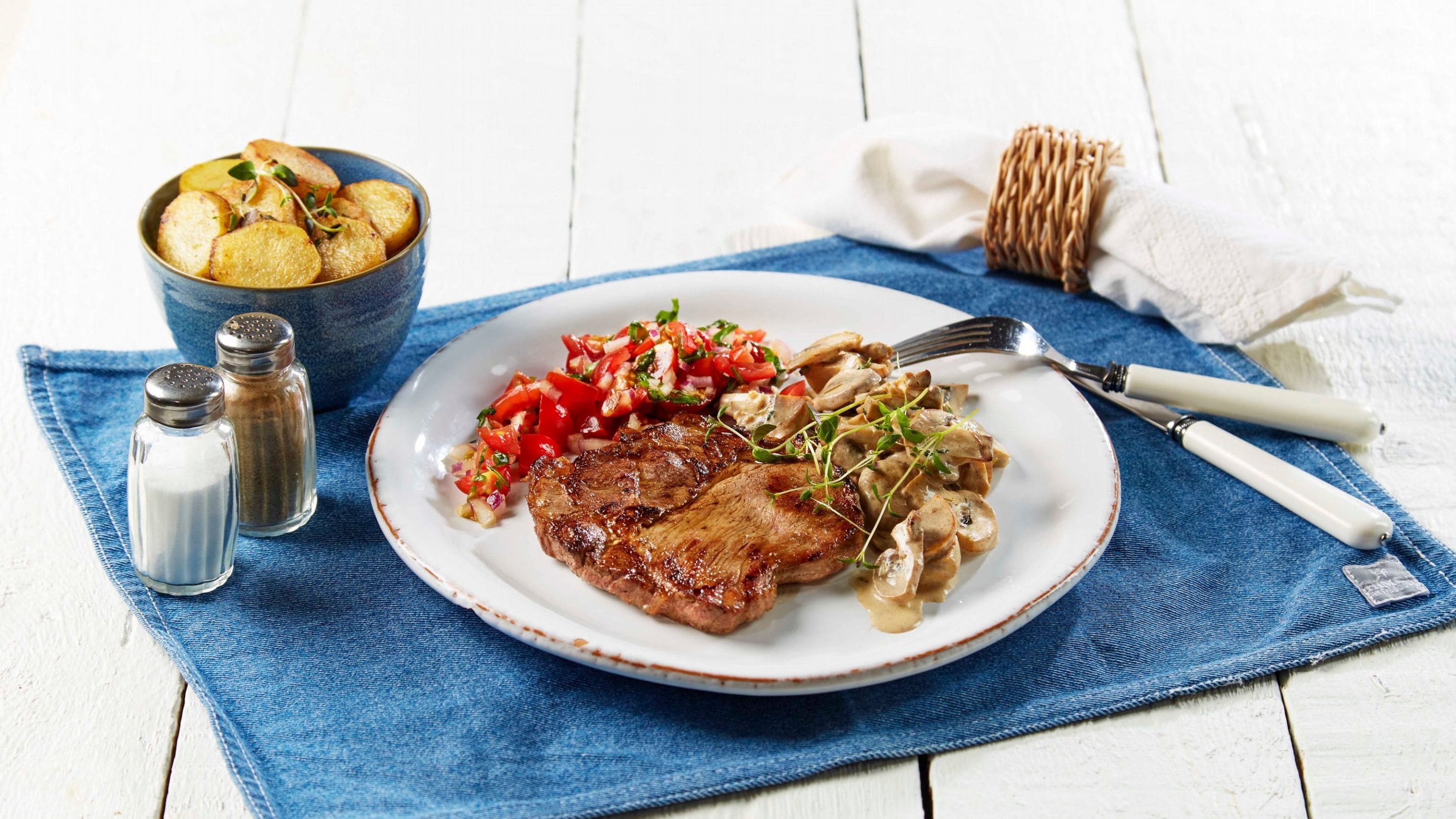 Koteletter med soppsaus