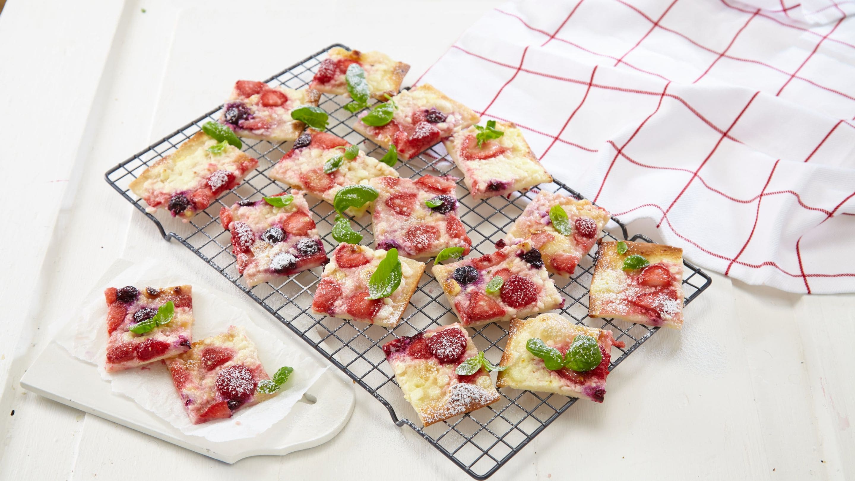 Prima bærpizza med hvit sjokolade