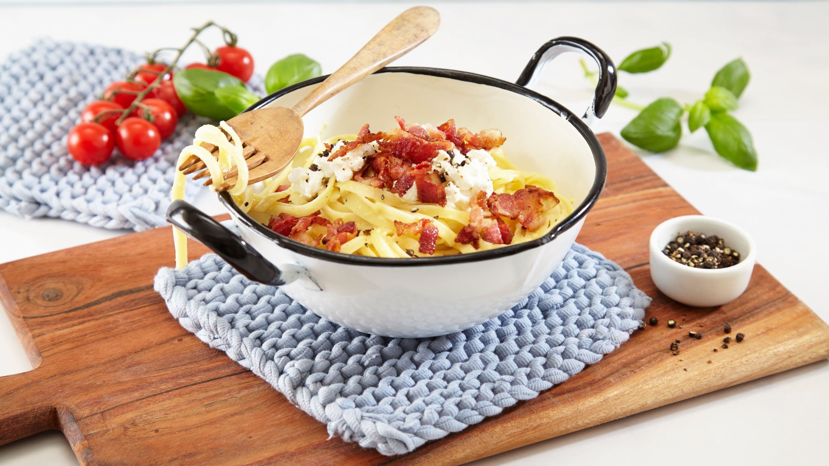 Pasta Carbonara Med Cottage Cheese Oppskrift Fra Tine Kjokken