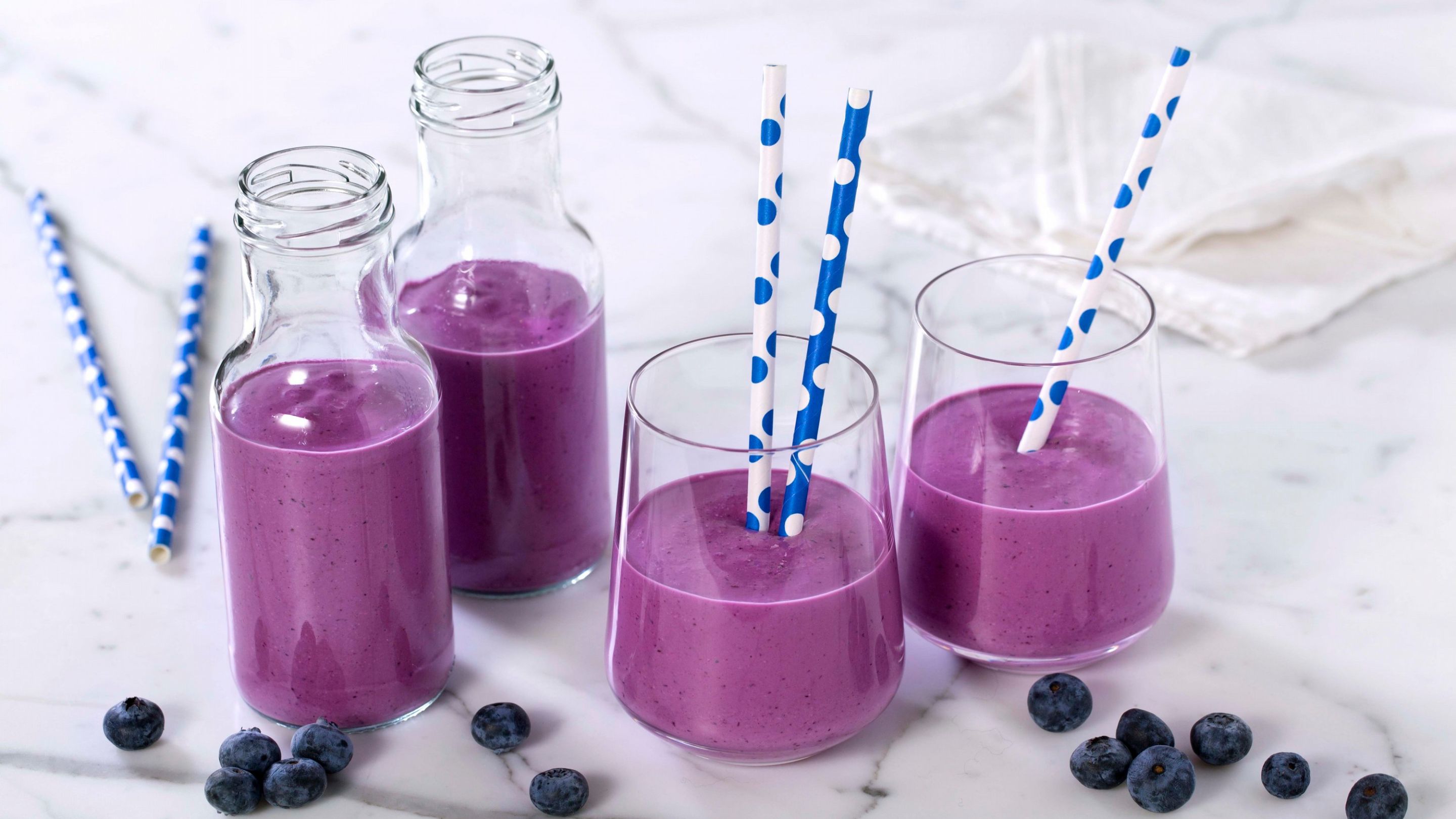 Cottage Cheese-smoothie med blåbær