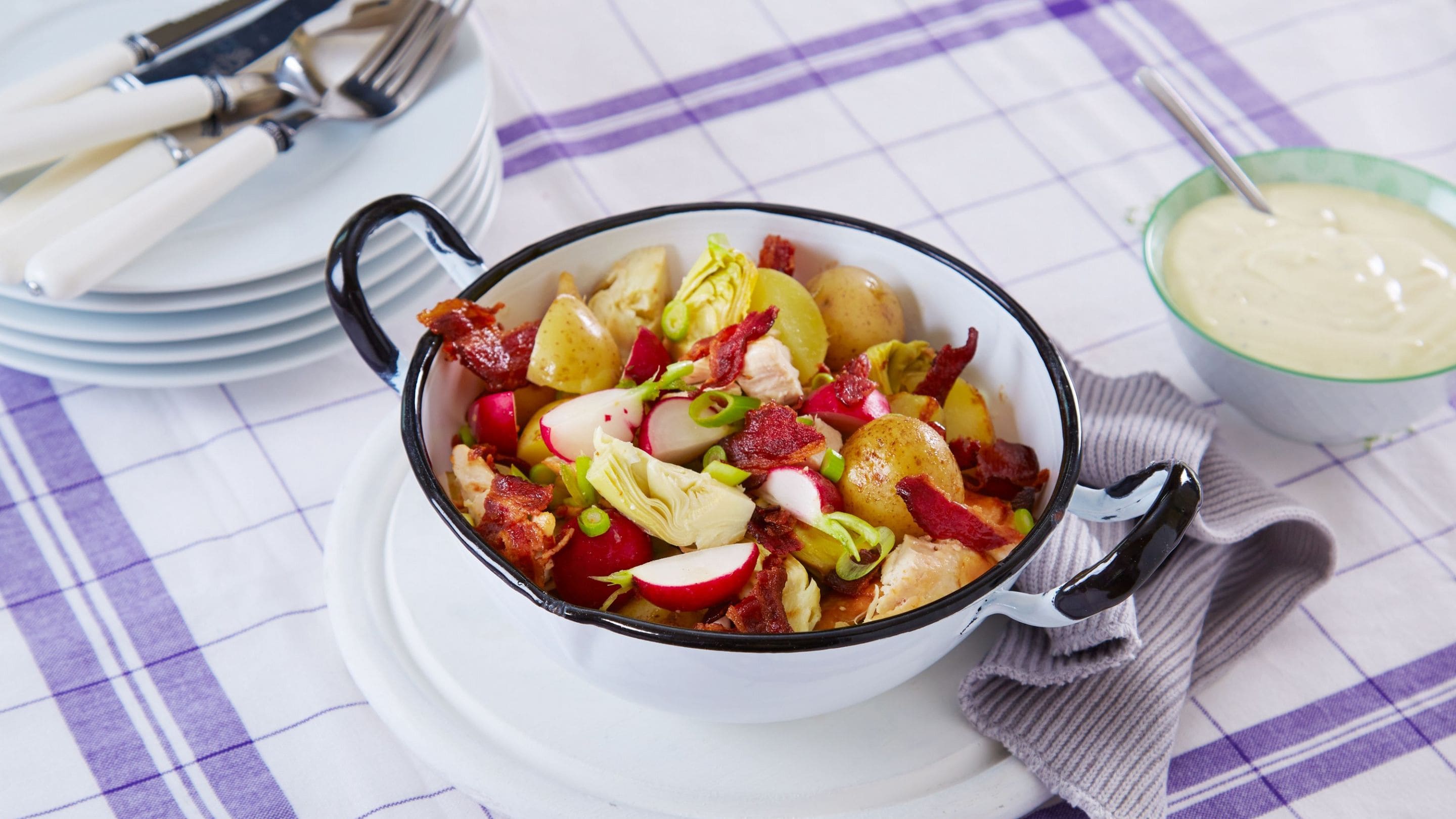 Salat med poteter og kylling