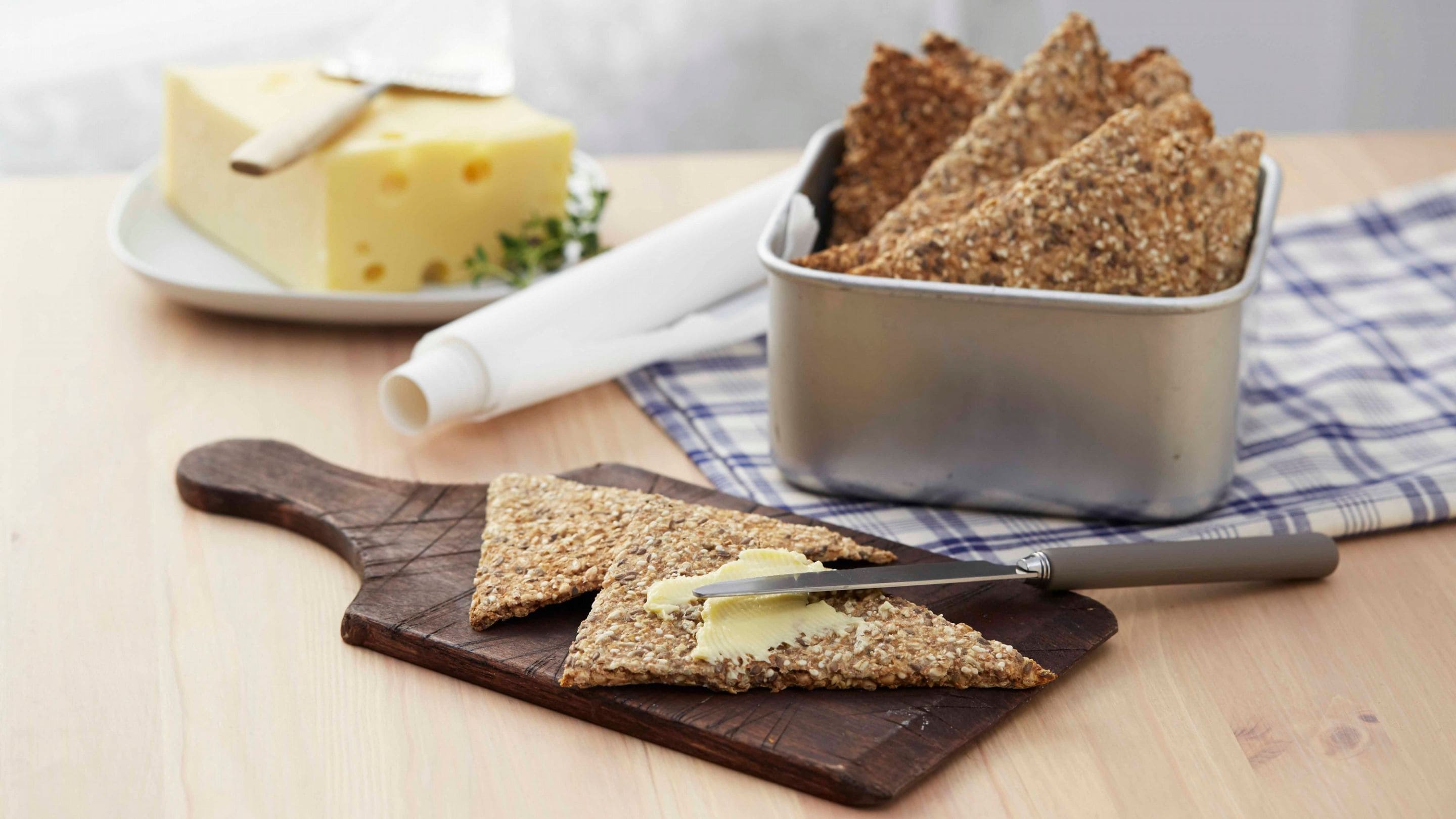 Hjemmelaget knekkebrød