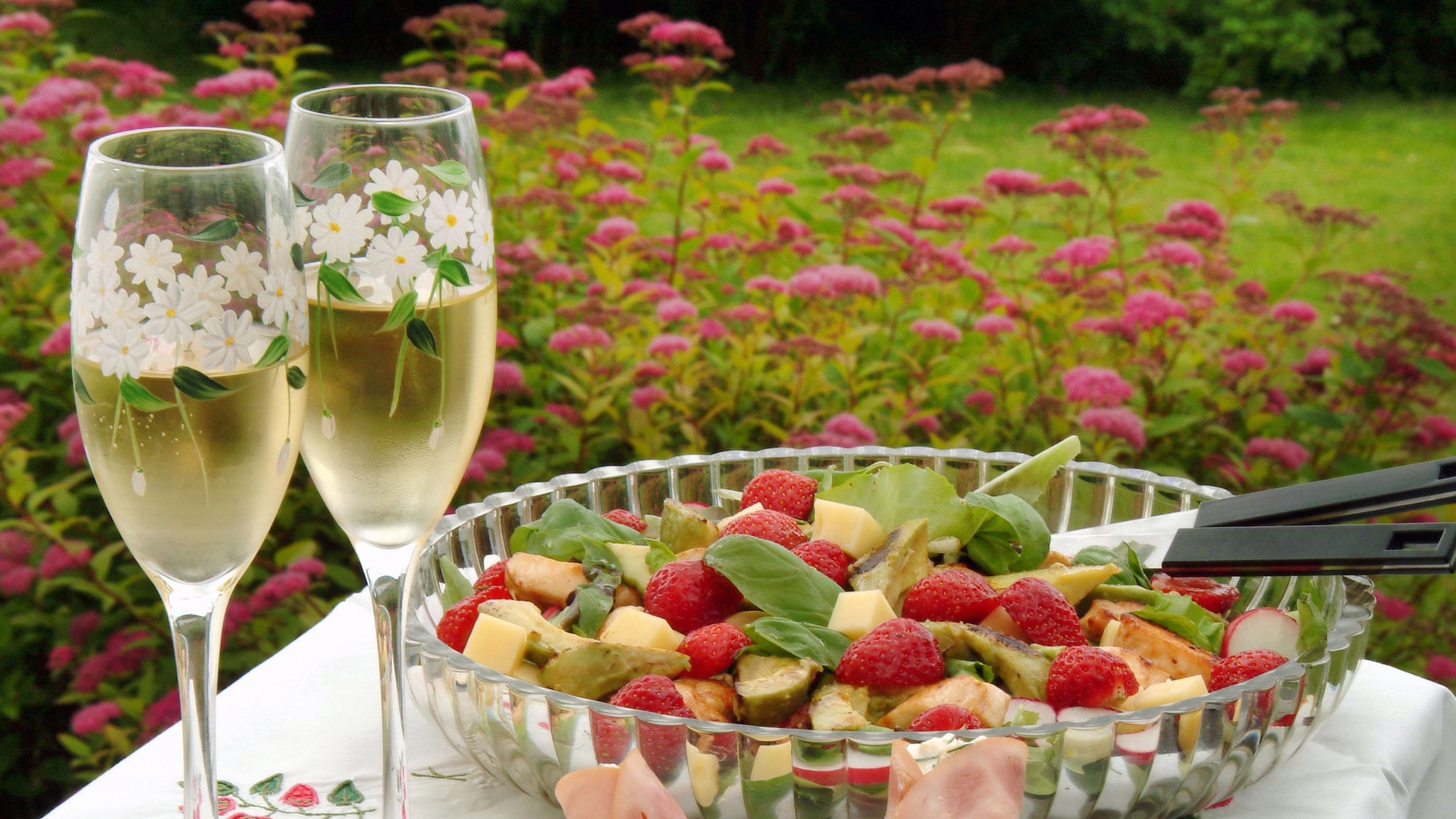 Frisk sommersalat