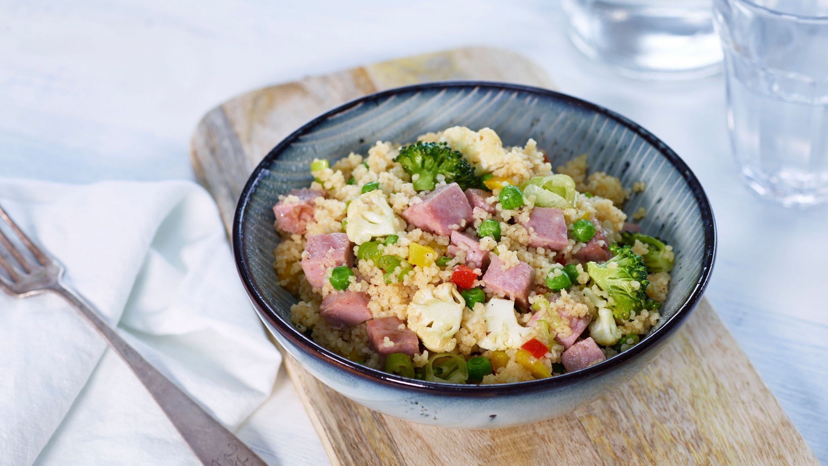 Couscous med grønnsaker og skinke
