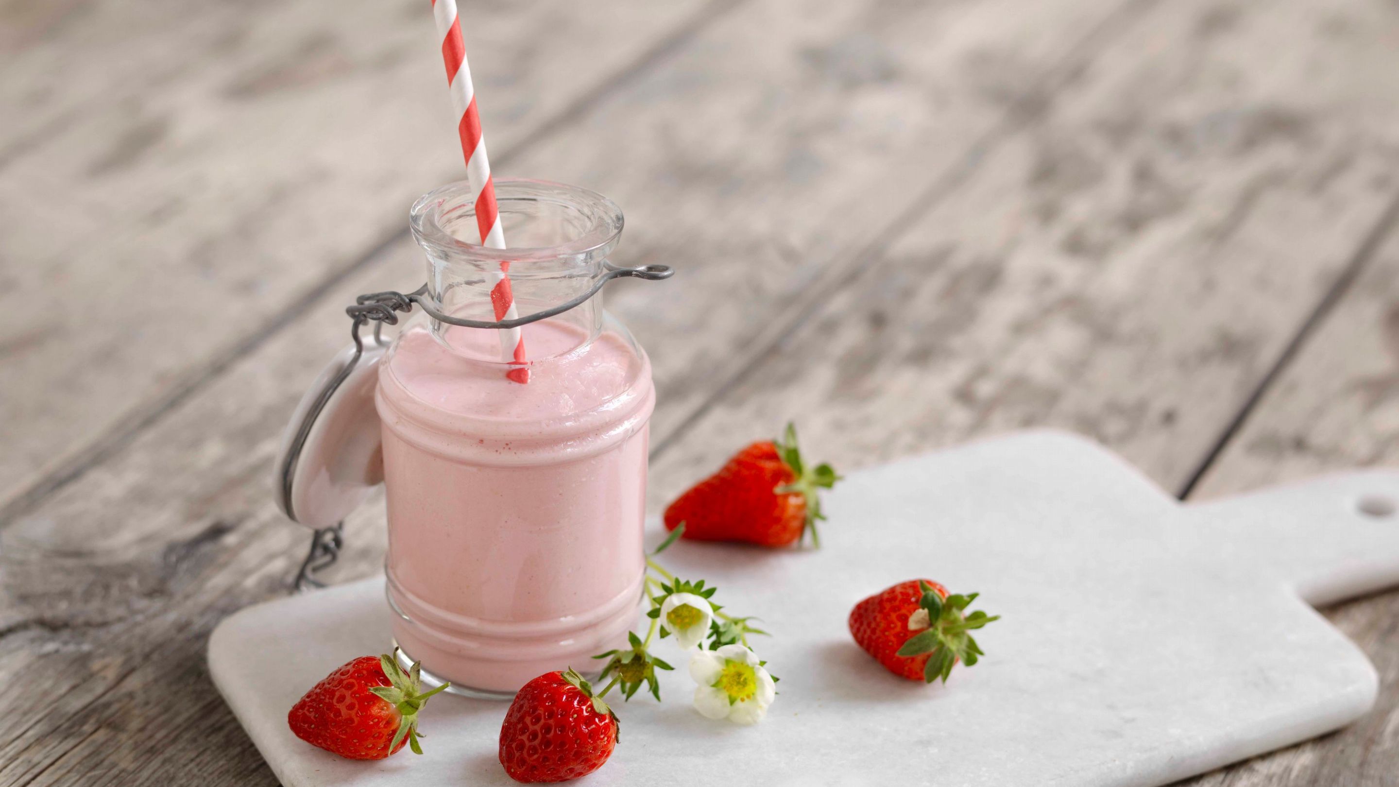Jordbærmilkshake med kokos