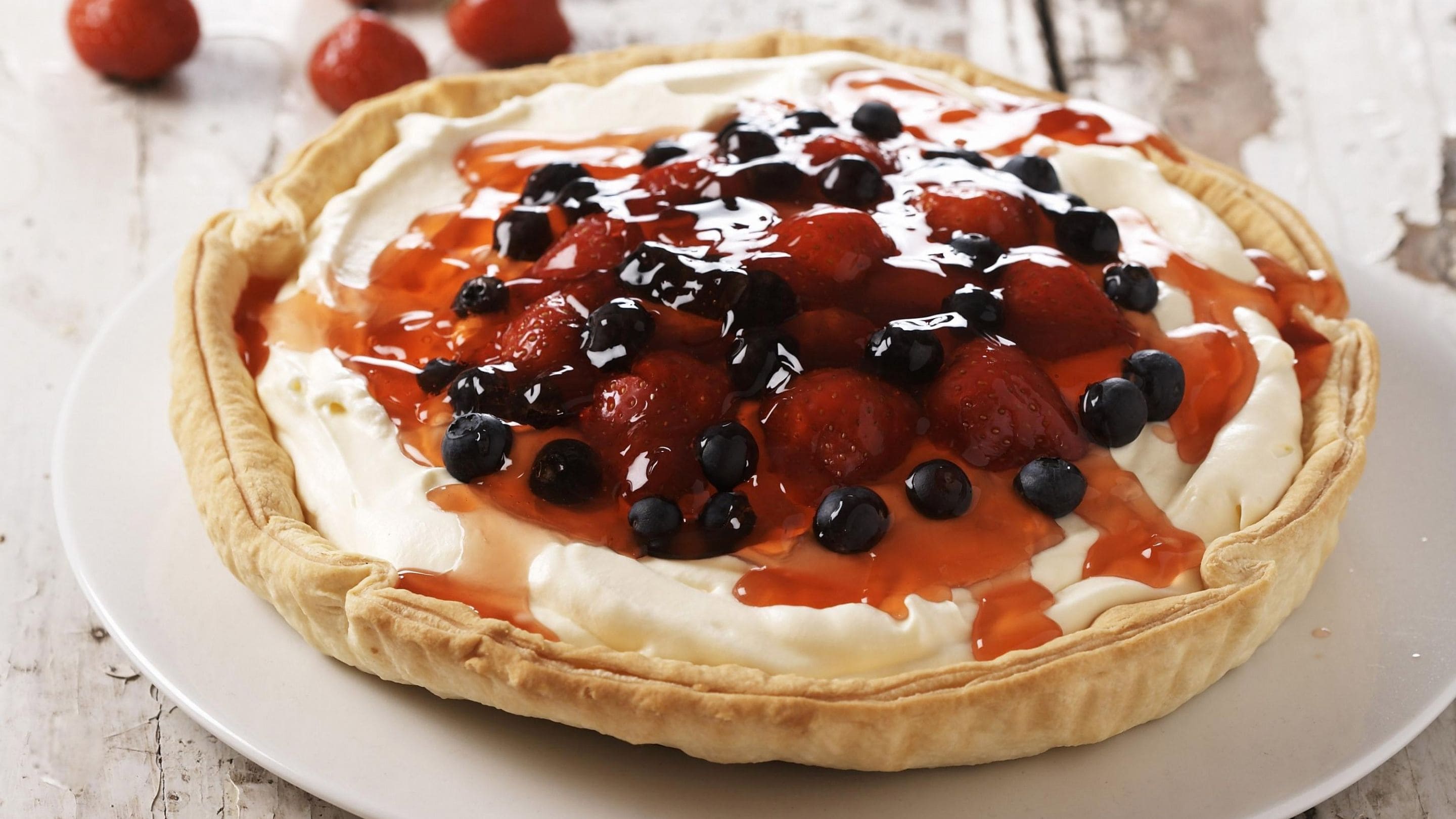 Lett dessertpai med mager vaniljekesam