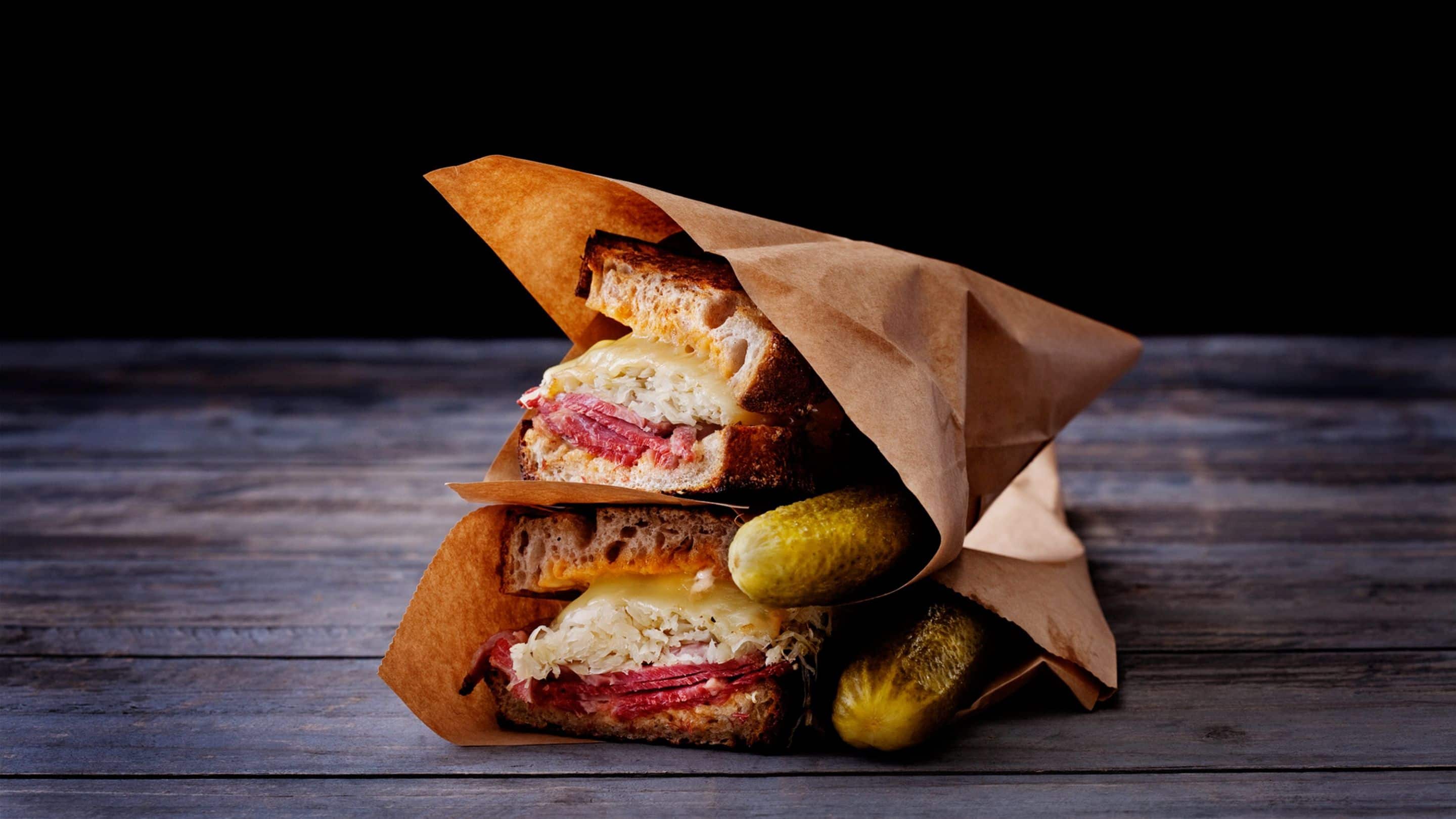 Reuben ostesmørbrød med Norvegia