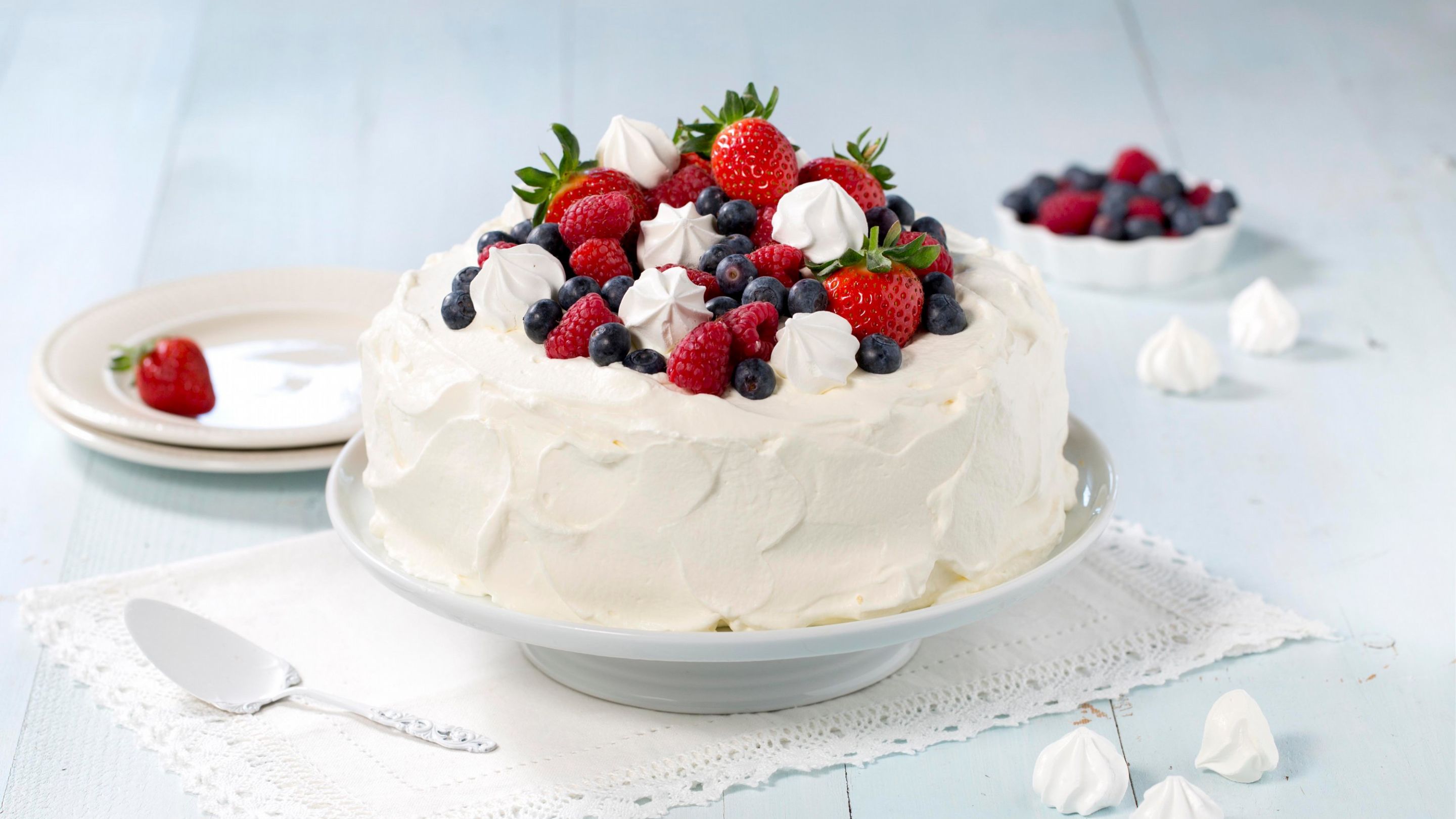 Bløtkake med vaniljefyll