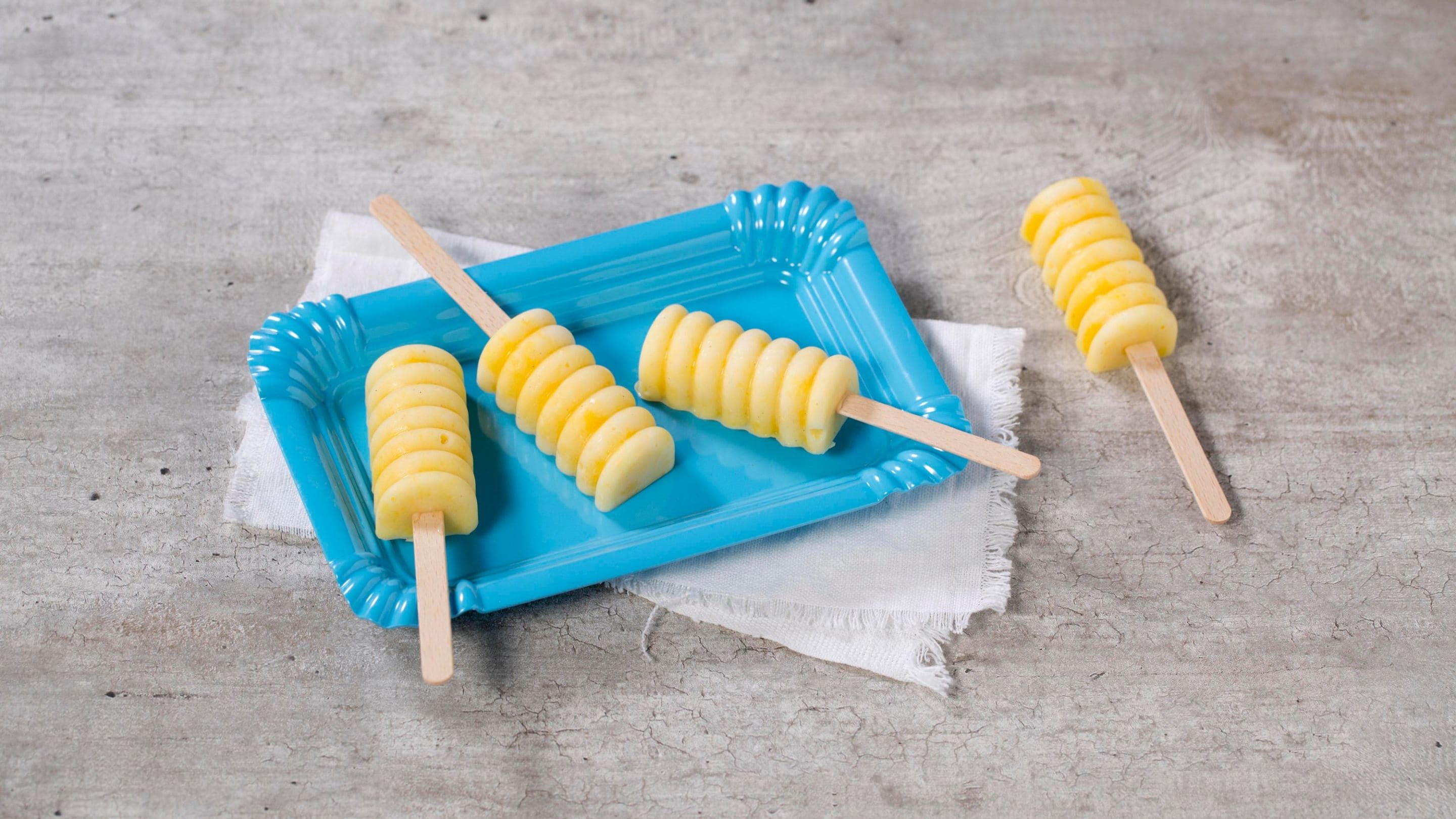 Yoghurt-ispinner med mango