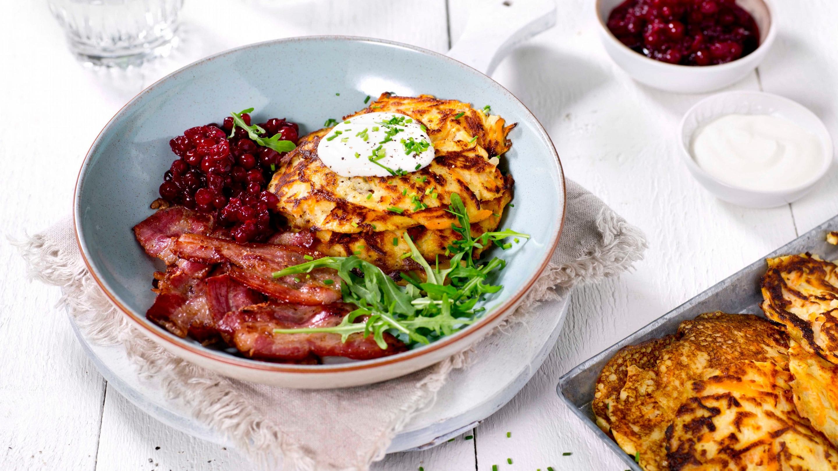 Potetpannekaker med bacon