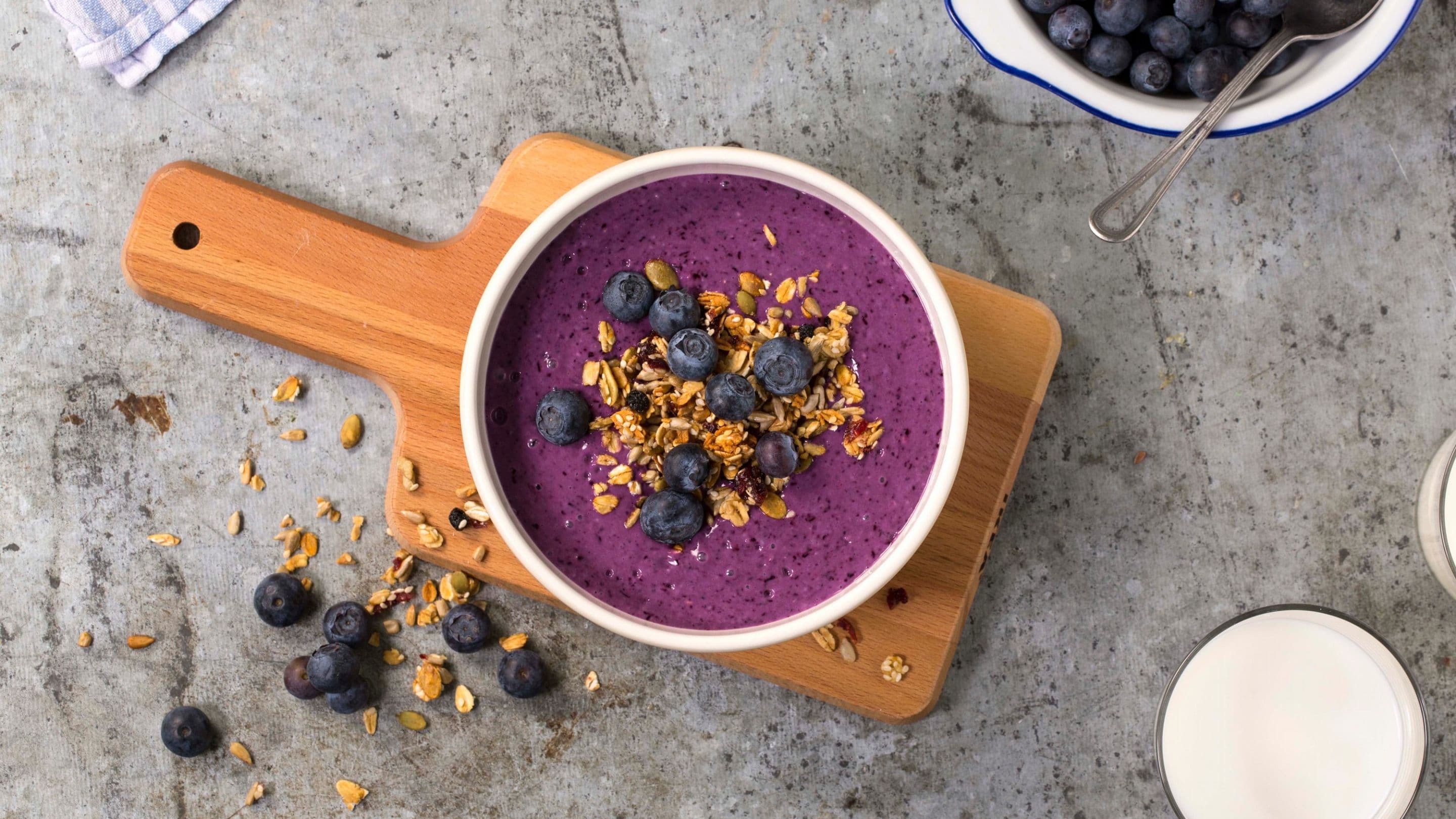 Smoothiegrøt med blåbær