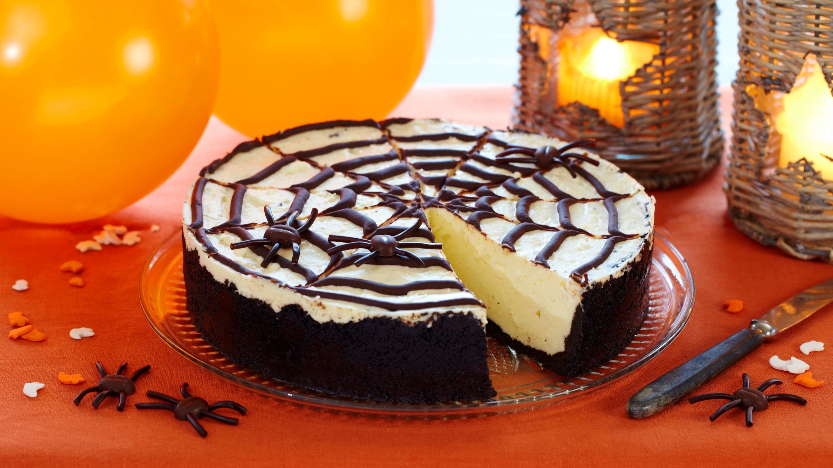 Skremmende god ostekake til Halloween