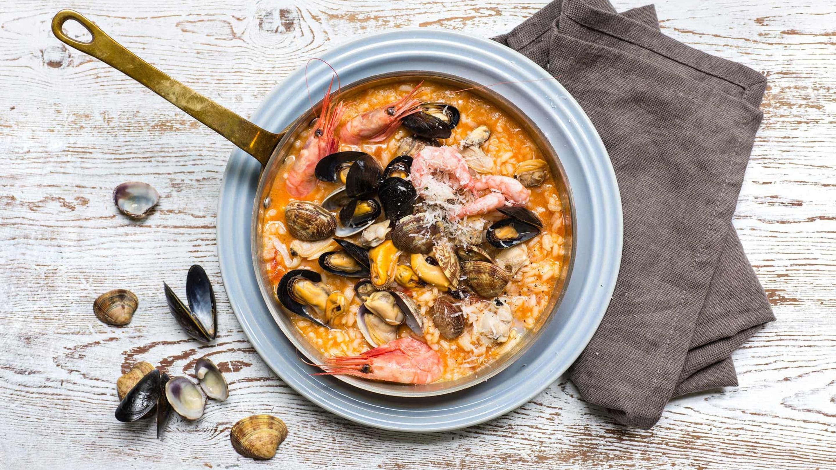 Risotto med skjell og reker