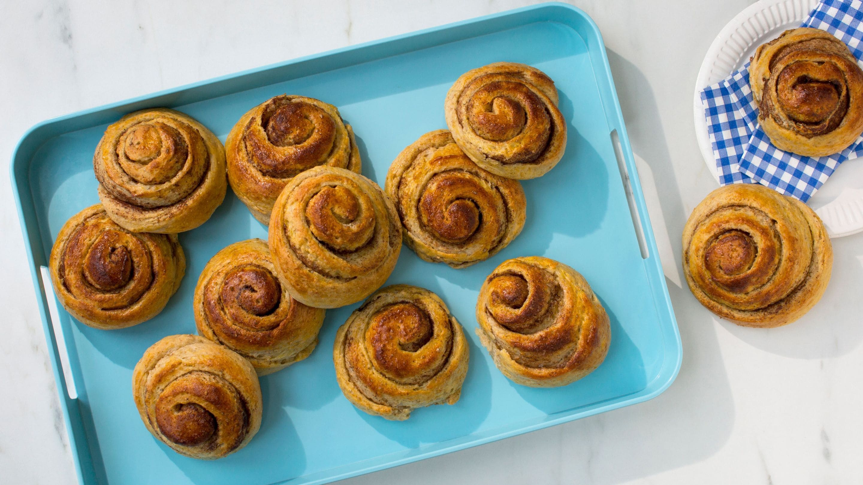 Grove kanelboller