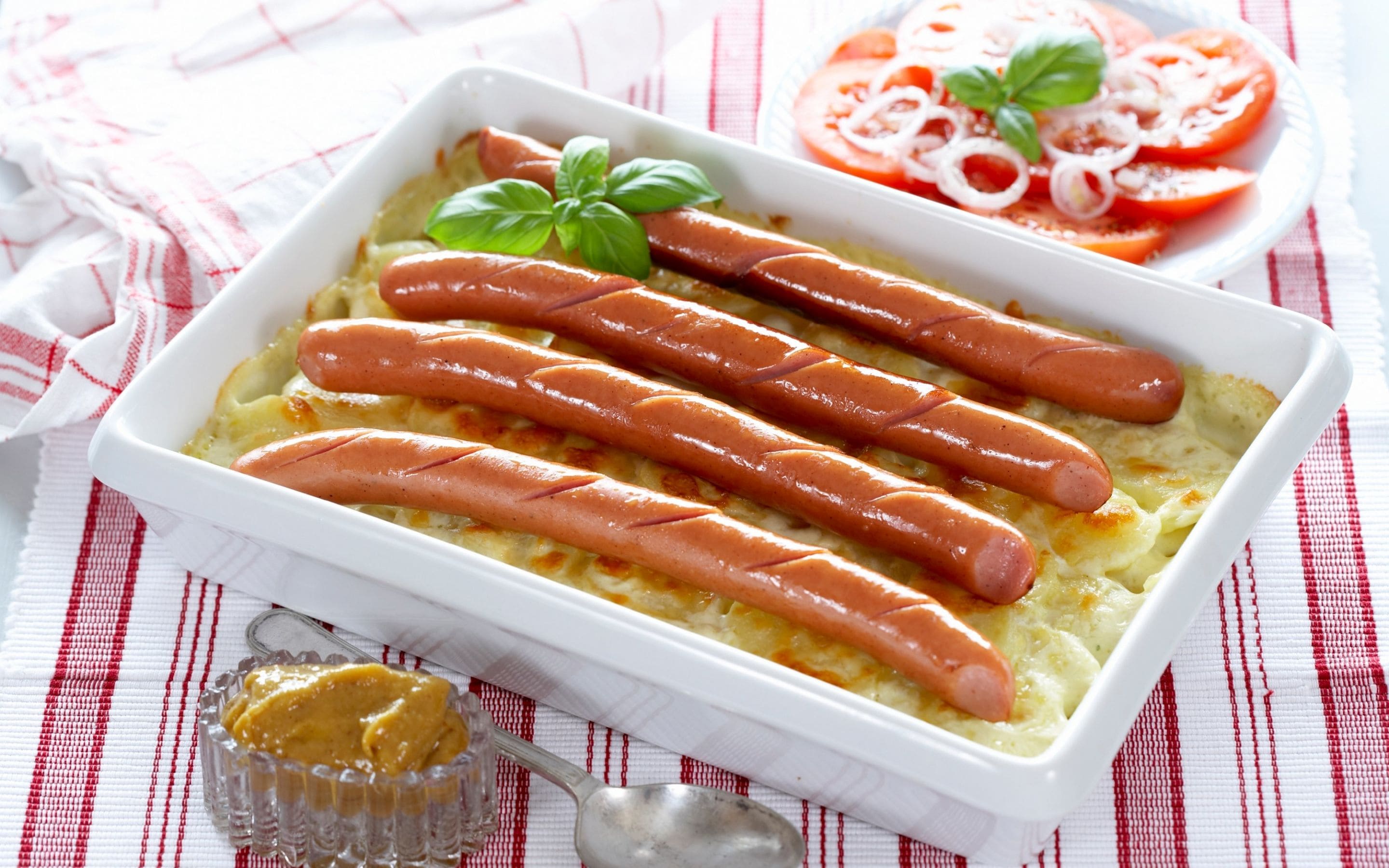 Pølse med potetgrateng
