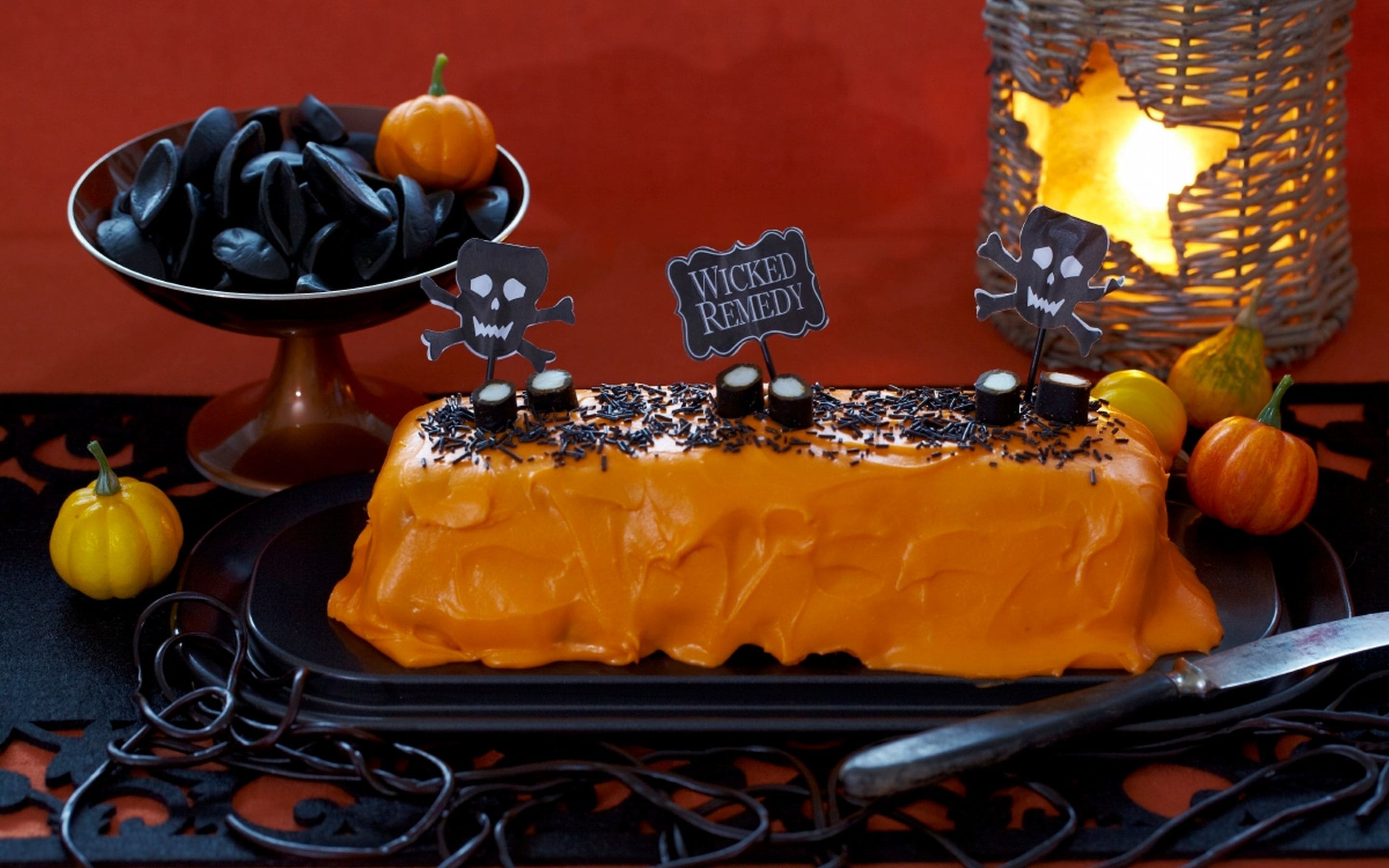 Orange halloweenkake