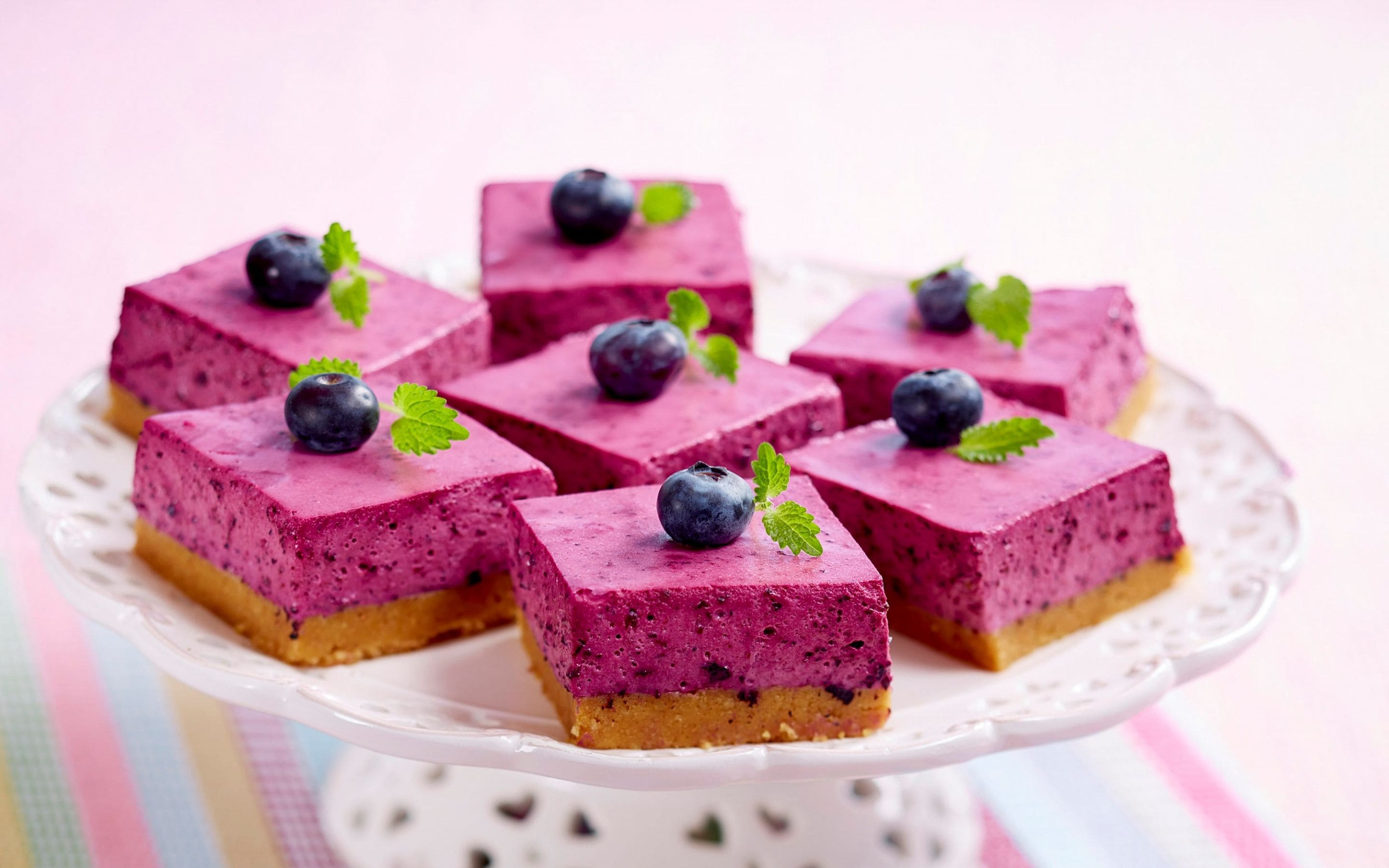 Blåbærostekake
