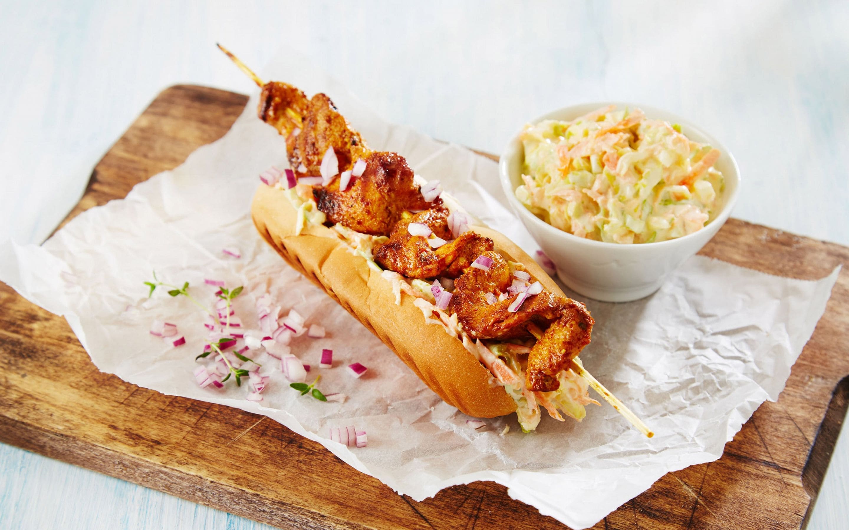 Grillspyd med coleslaw