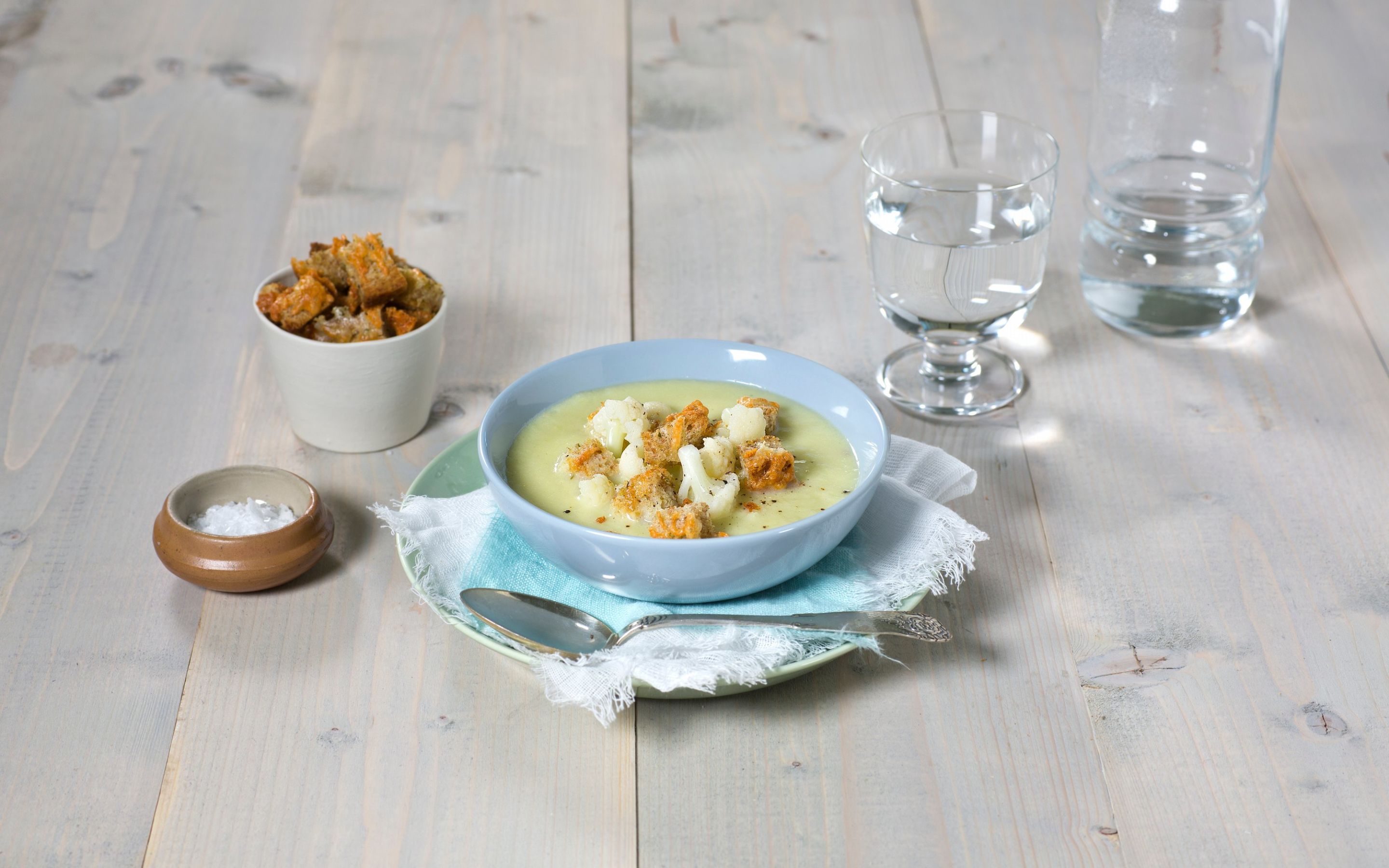 Kremet blomkålsuppe