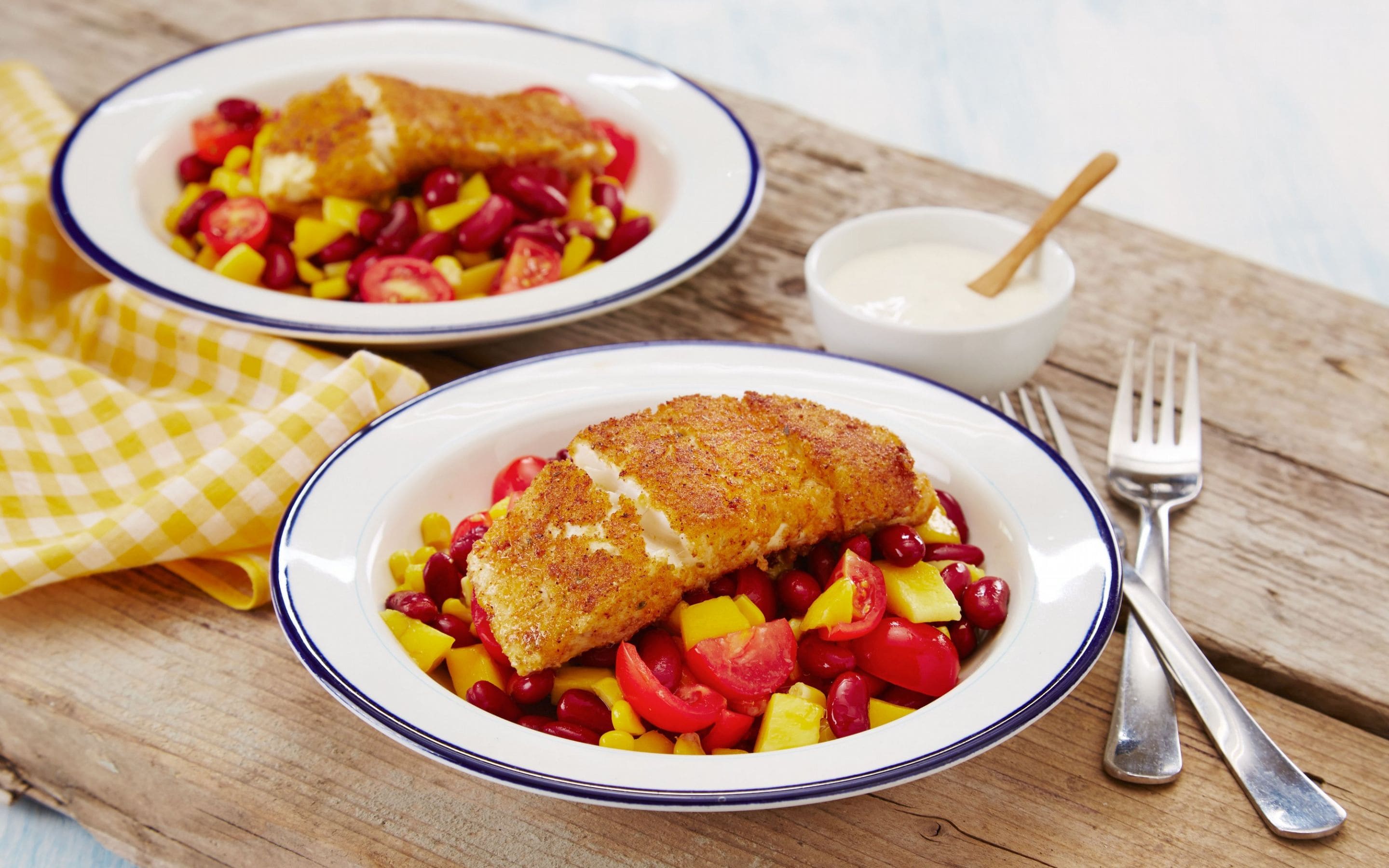 Fiskepanetter med salsa