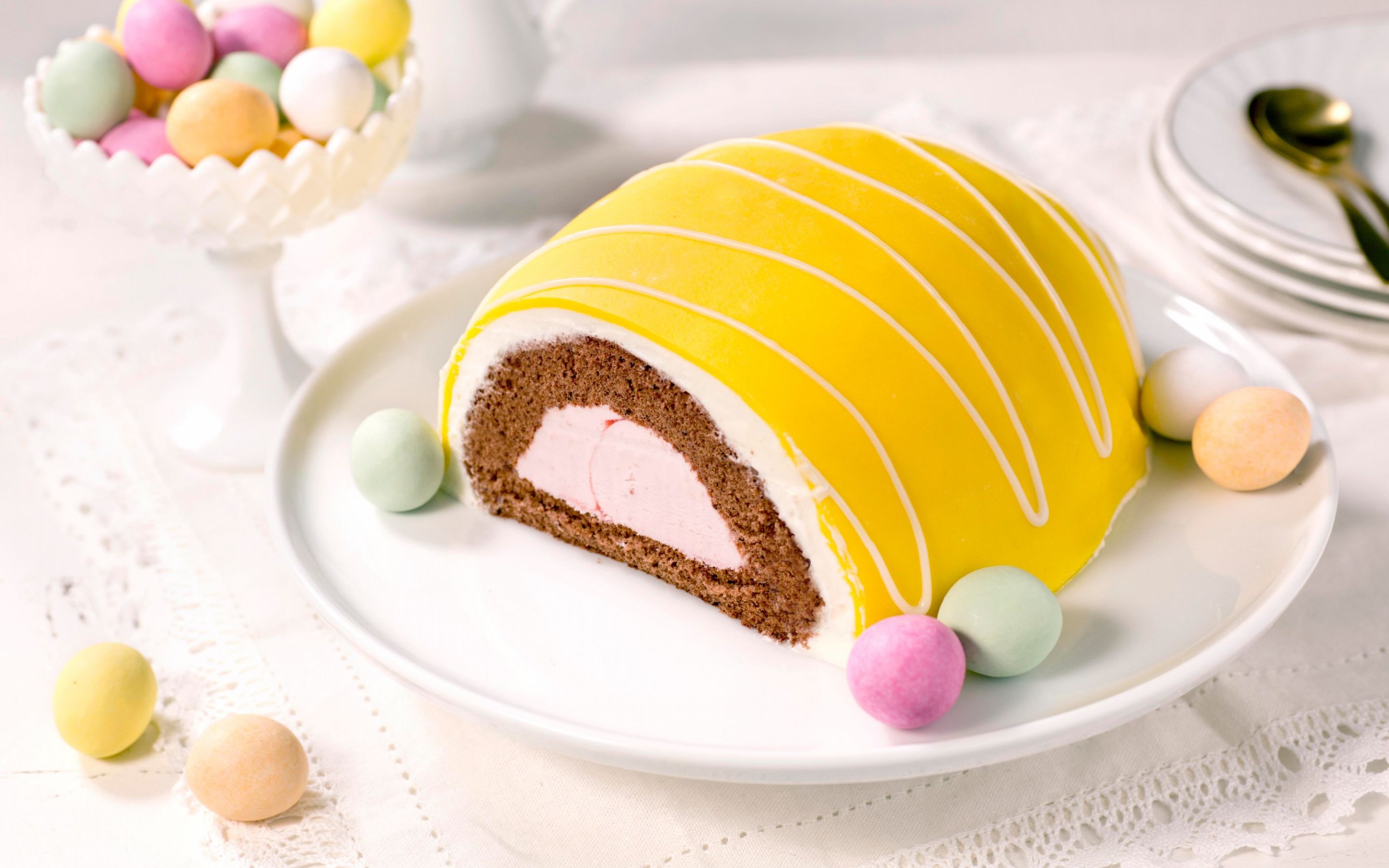 Påskeeggkake