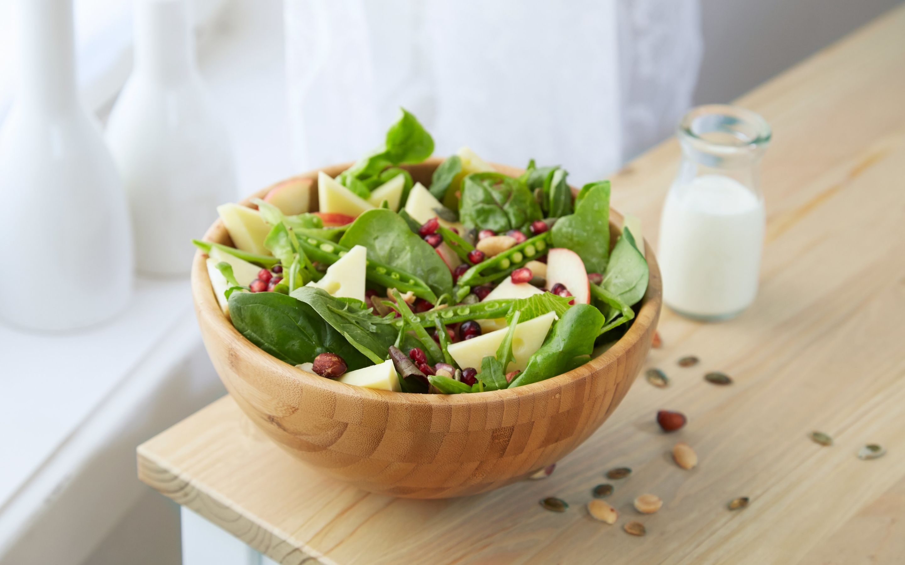 Norvegiasalat med lime og honningdressing