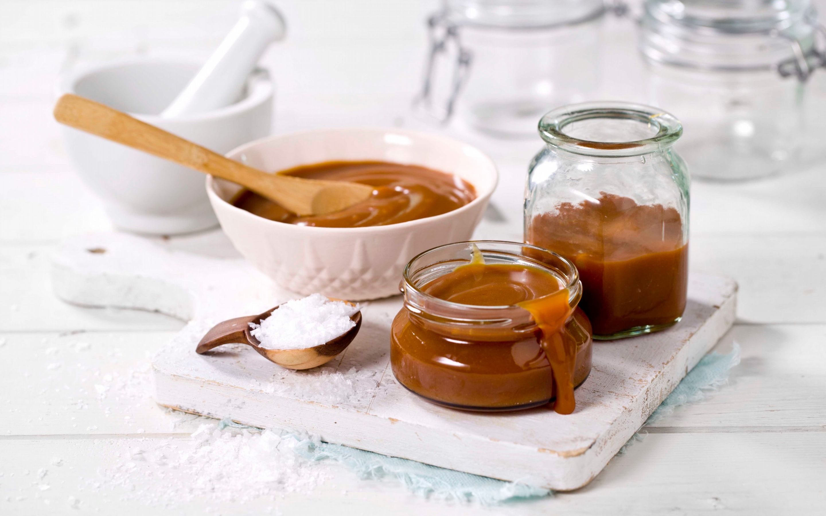 Salt karamellsaus