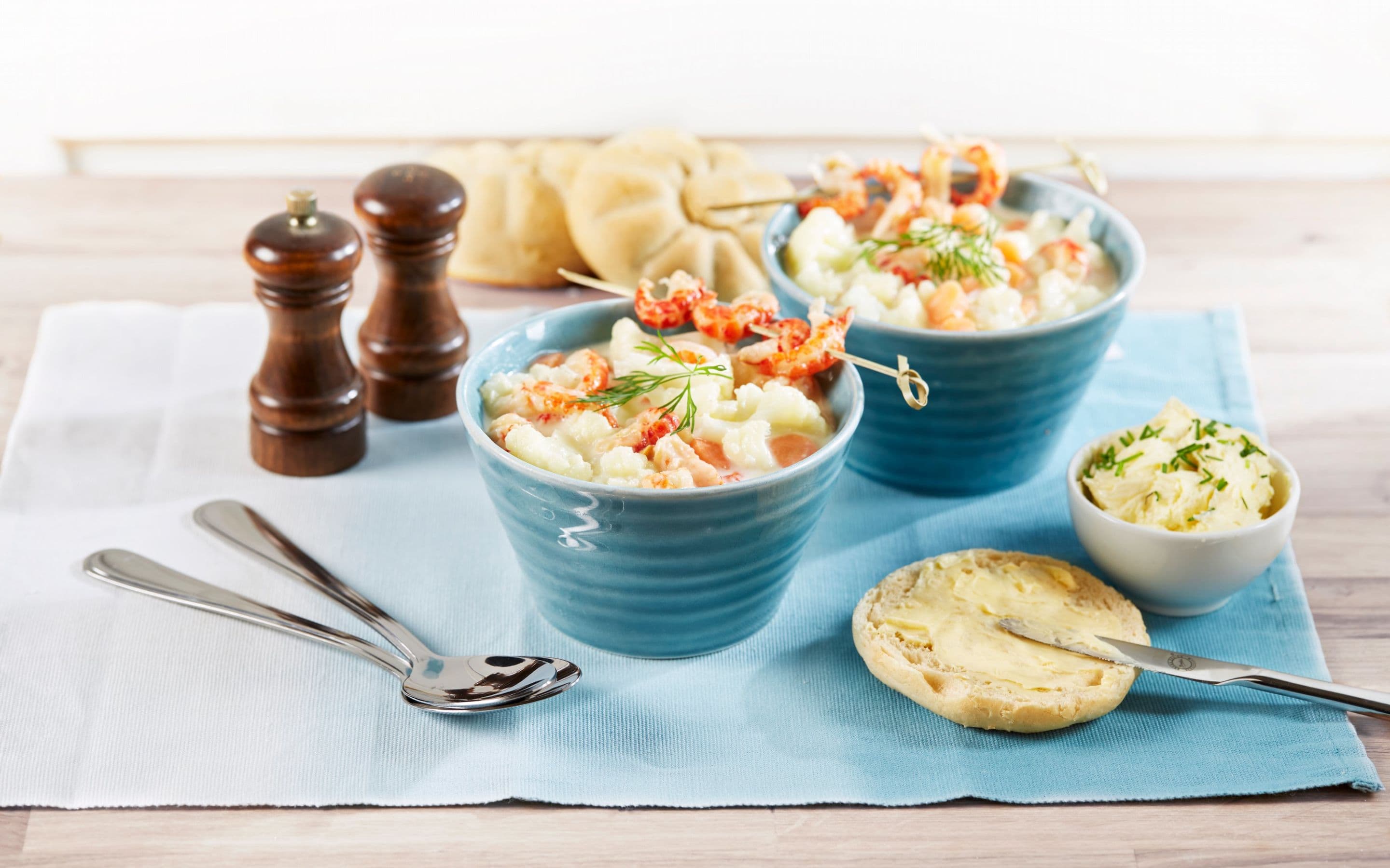 Grønnsaksuppe med krepsehaler