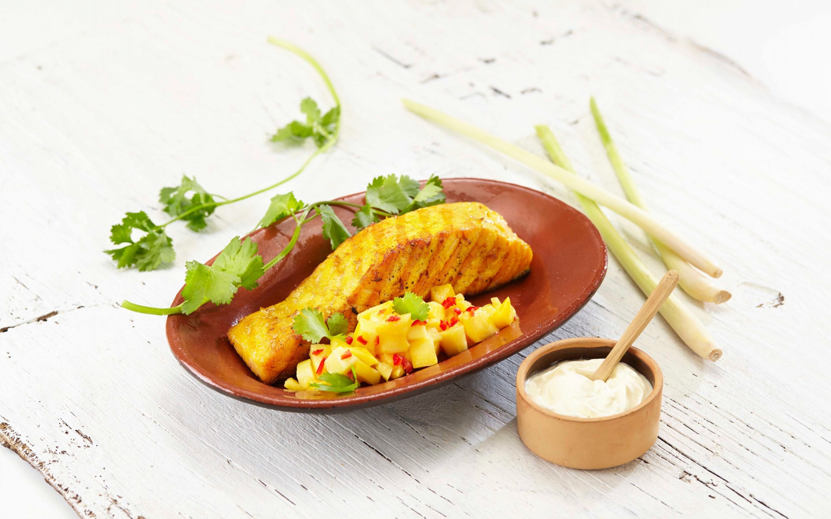 Grillet laks med mango